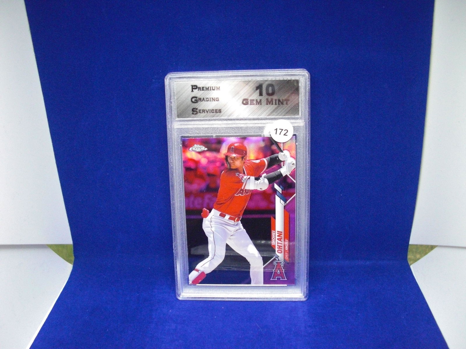 PGS gem 10 Shohei ohtani pink refractor (1 of 1)