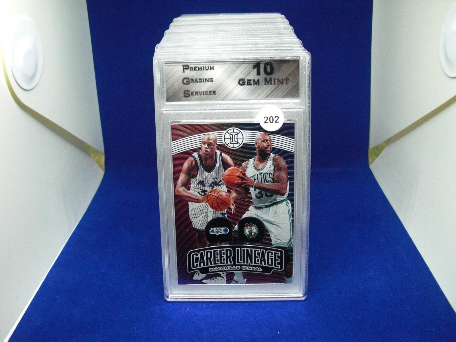 PGS gem 10 shaq insert card (1 of 1)