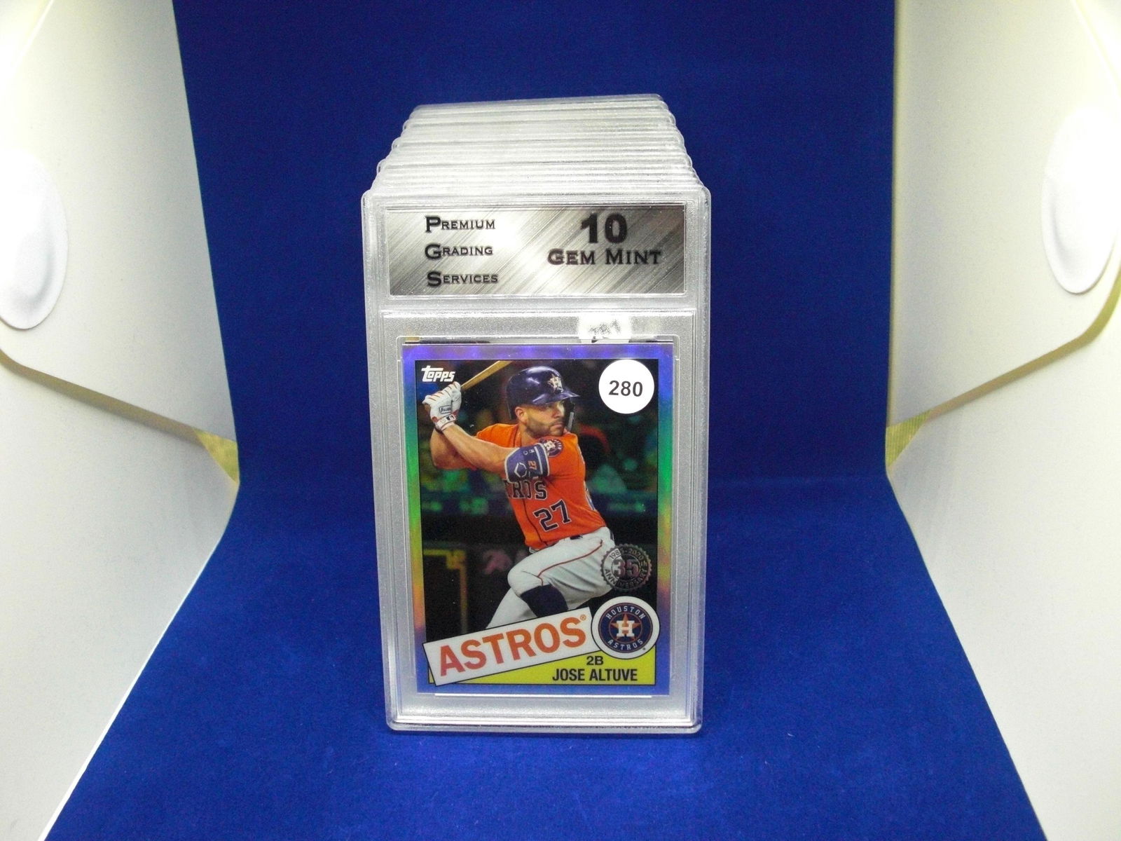PGS gem 10 jose altuve refractor (1 of 1)