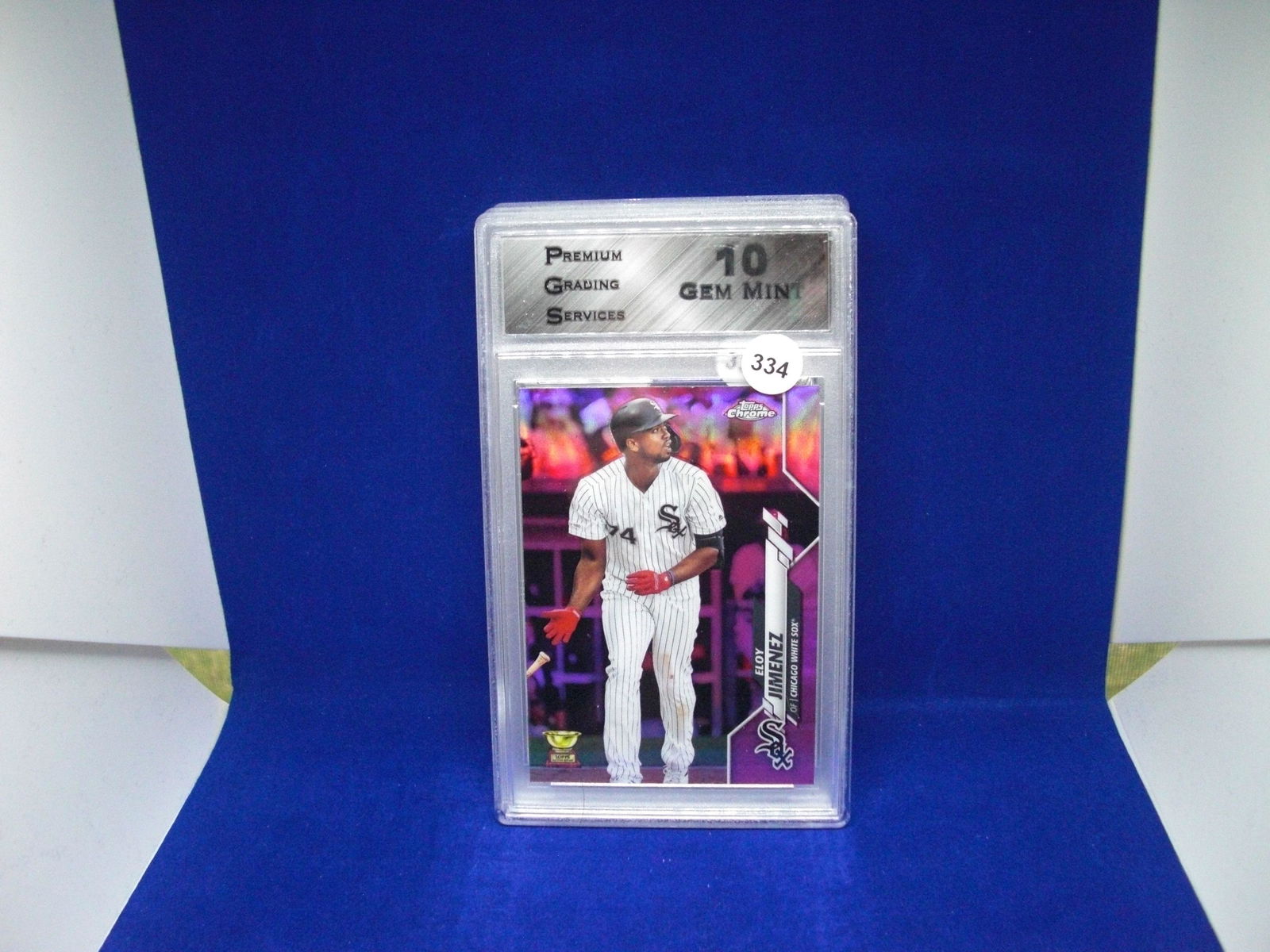 PGS gem 10 Eloy Jimenez pink refractor (1 of 1)