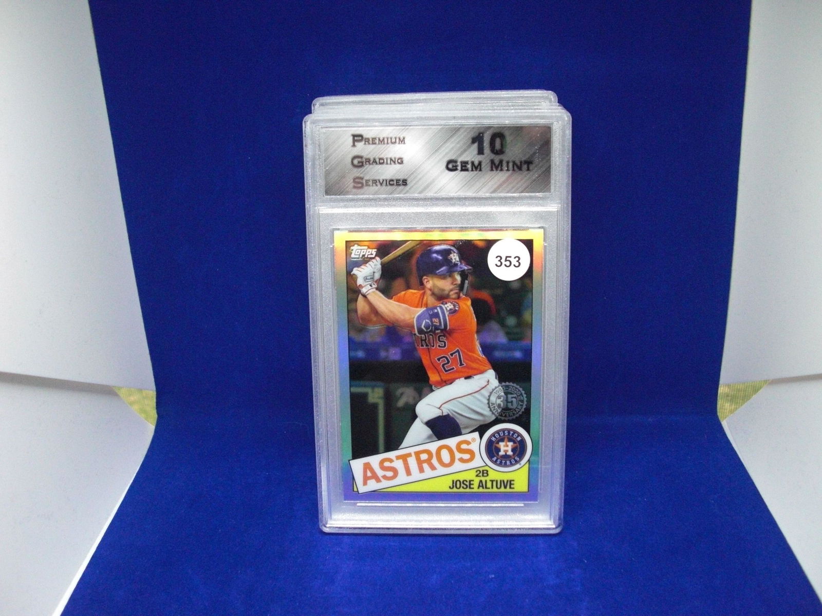 PGS 10 Jose Altuve refractor (1 of 1)