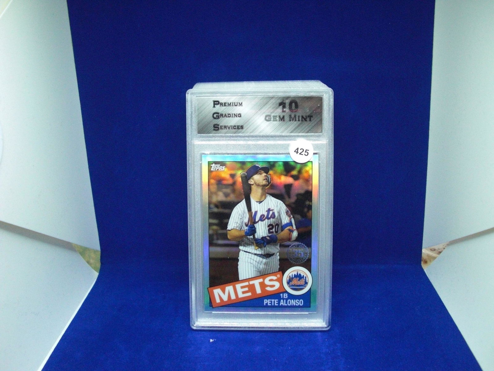 PGS 10 Pete Alonso refractor (1 of 1)