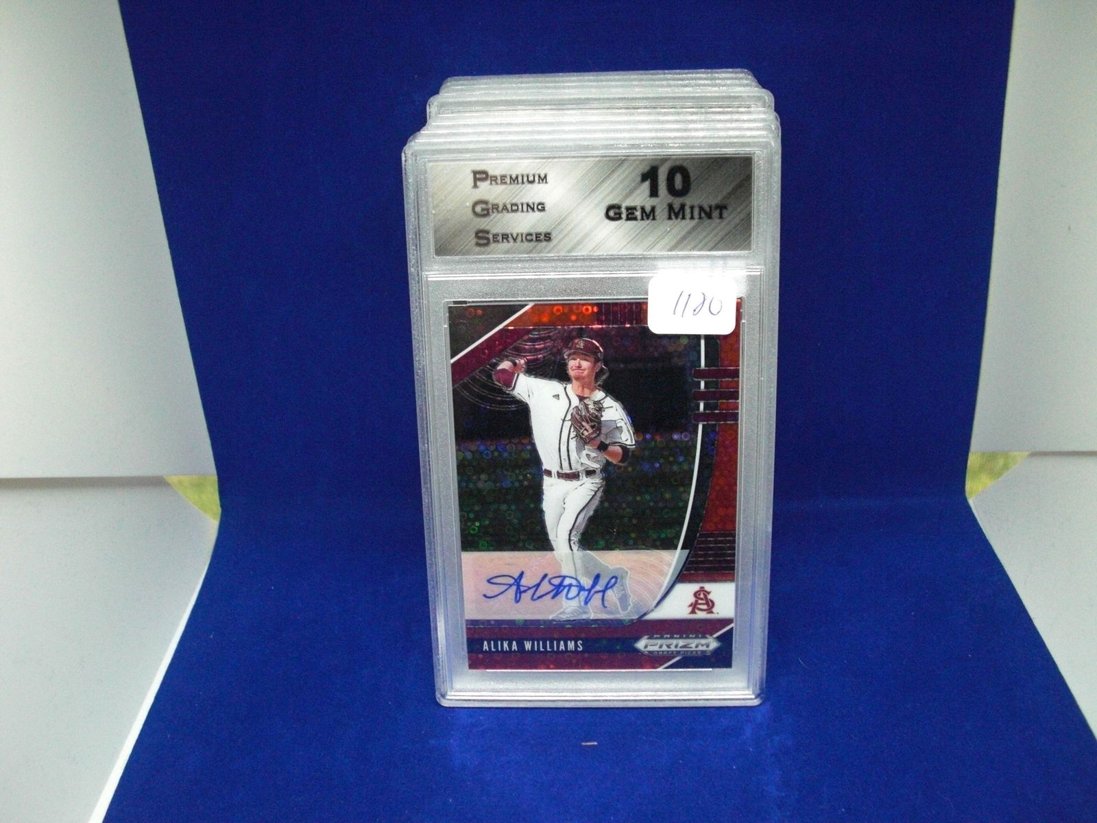 pgs 10 alika williams red disco prizm auto 10/25 (1 of 1)