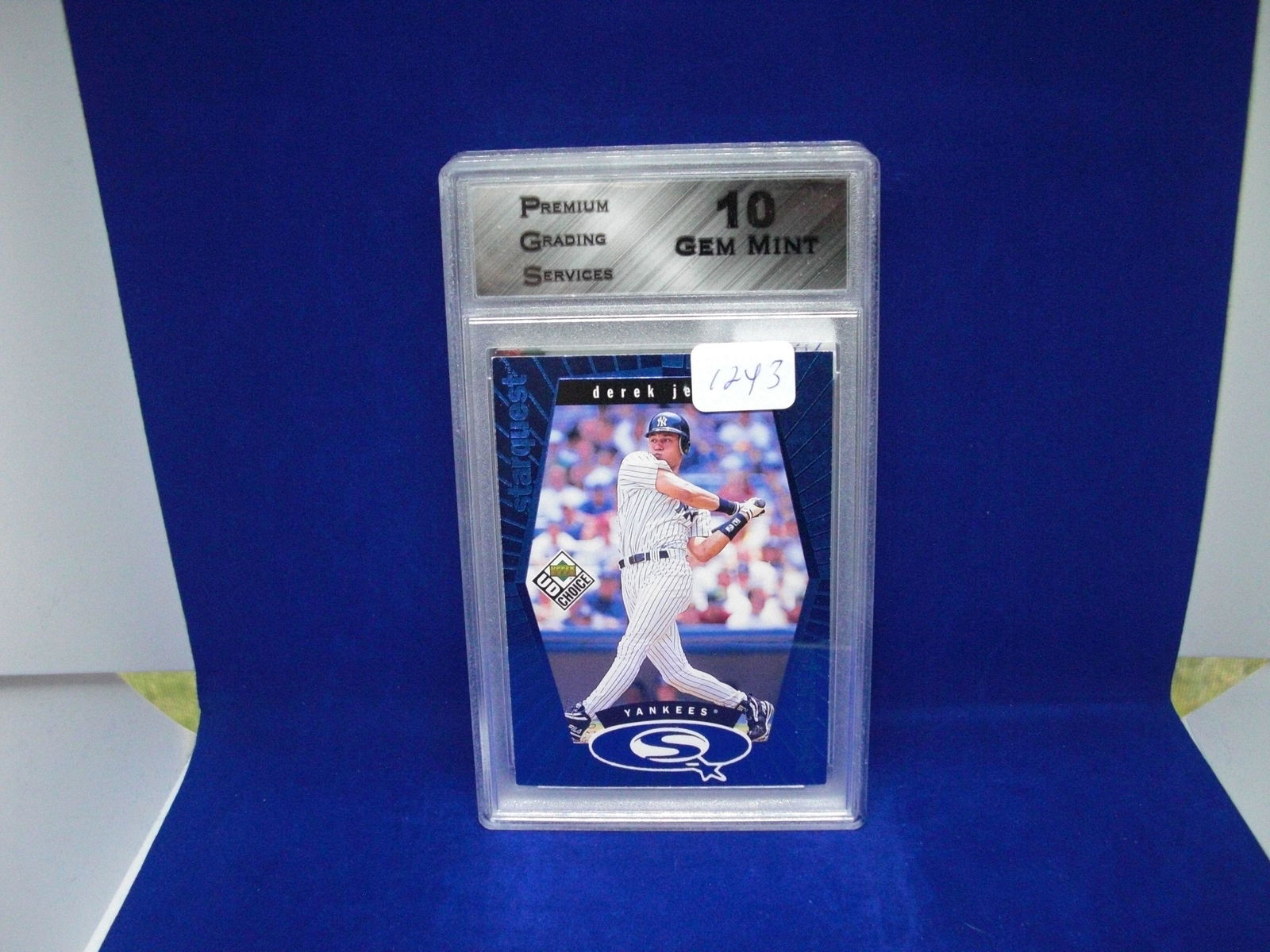 PGS gem 10 Derek Jeter starquest (1 of 1)