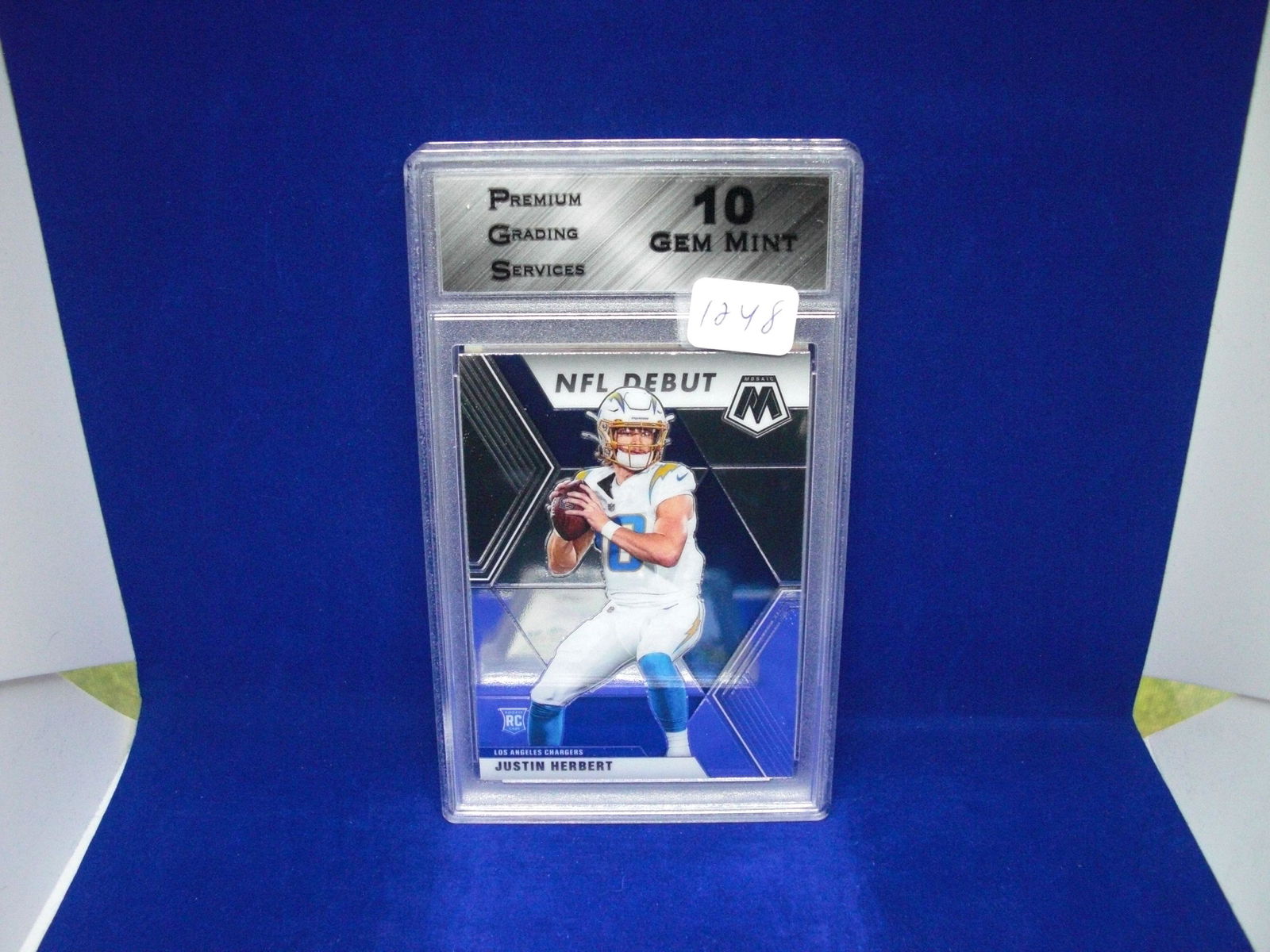 PGS gem 10 justin Herbert NFL debut (1 of 1)