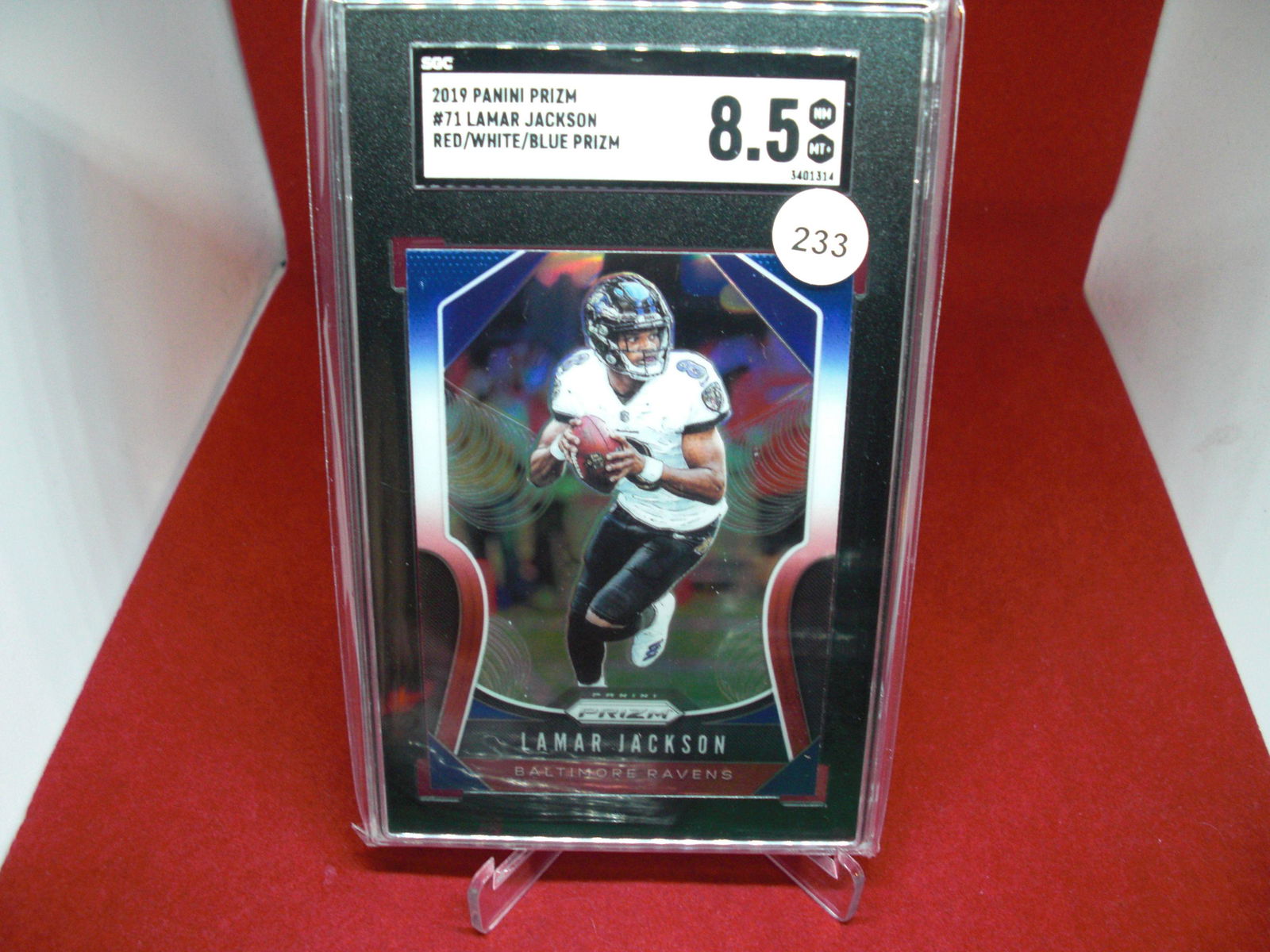 sgc graded lamar jackson red/white/blue mint 8.5 (1 of 1)