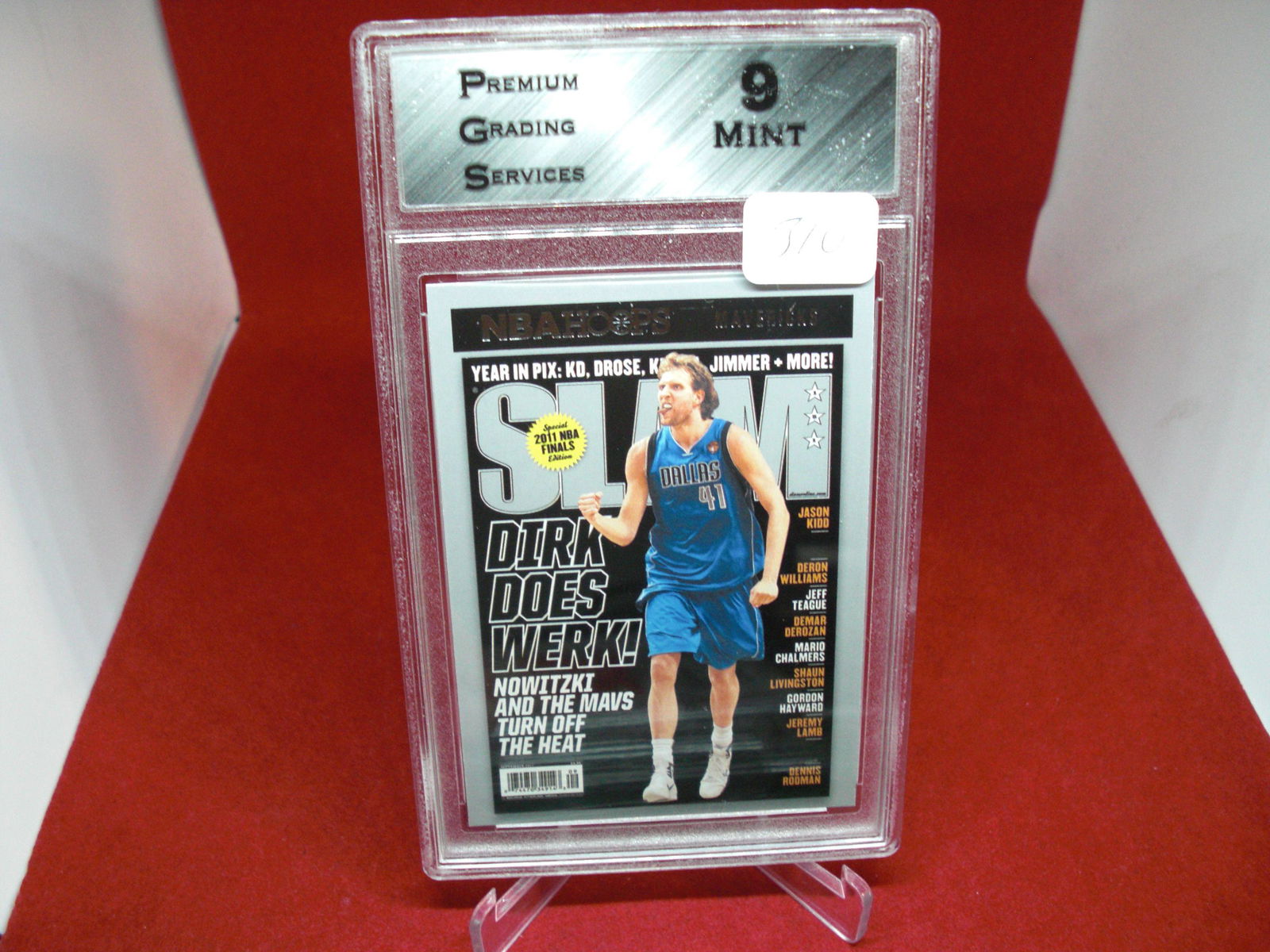 pgs graded dirk nowitzki mint 9 (1 of 1)
