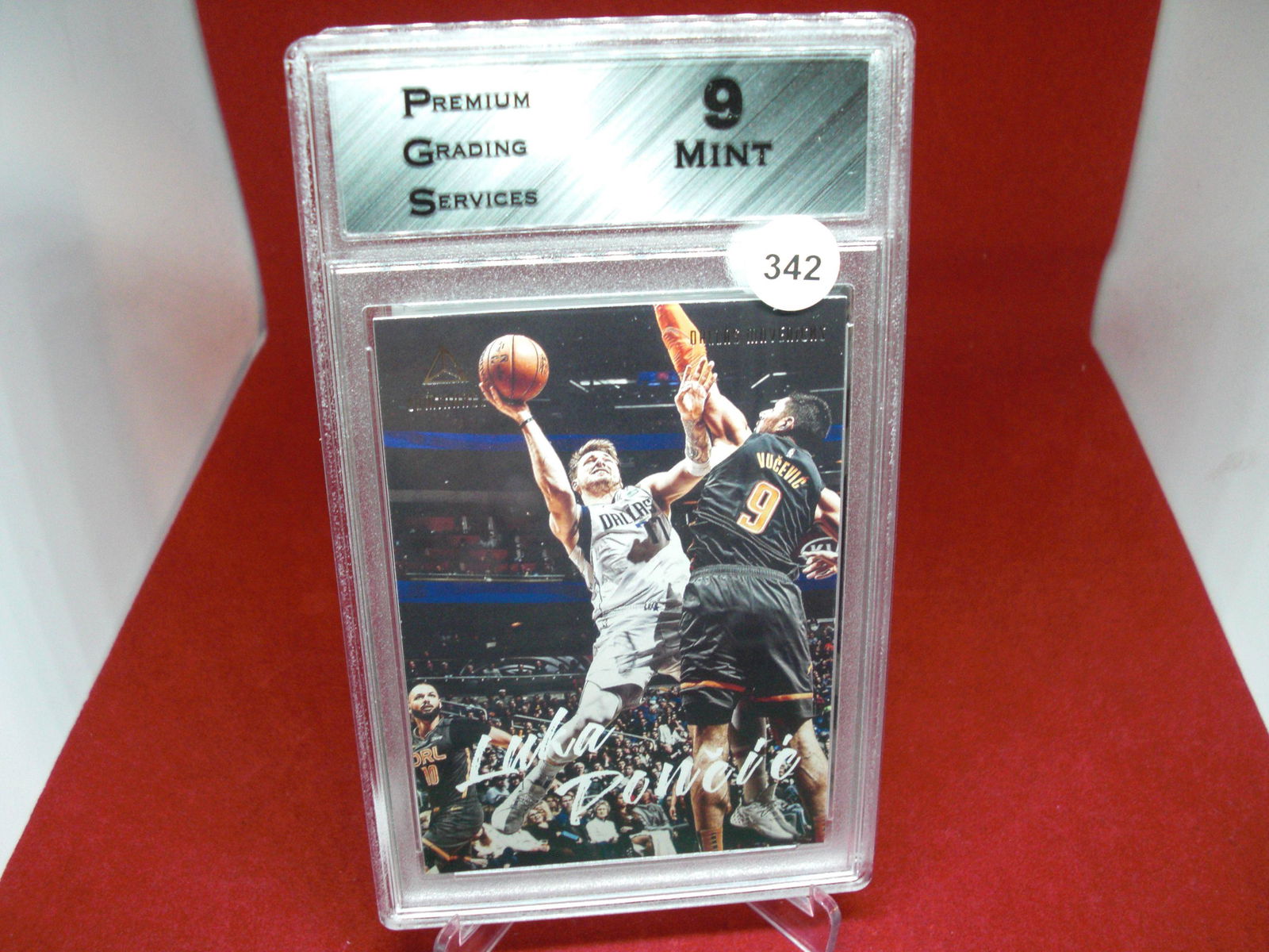 pgs graded luka doncic mint 9 (1 of 1)