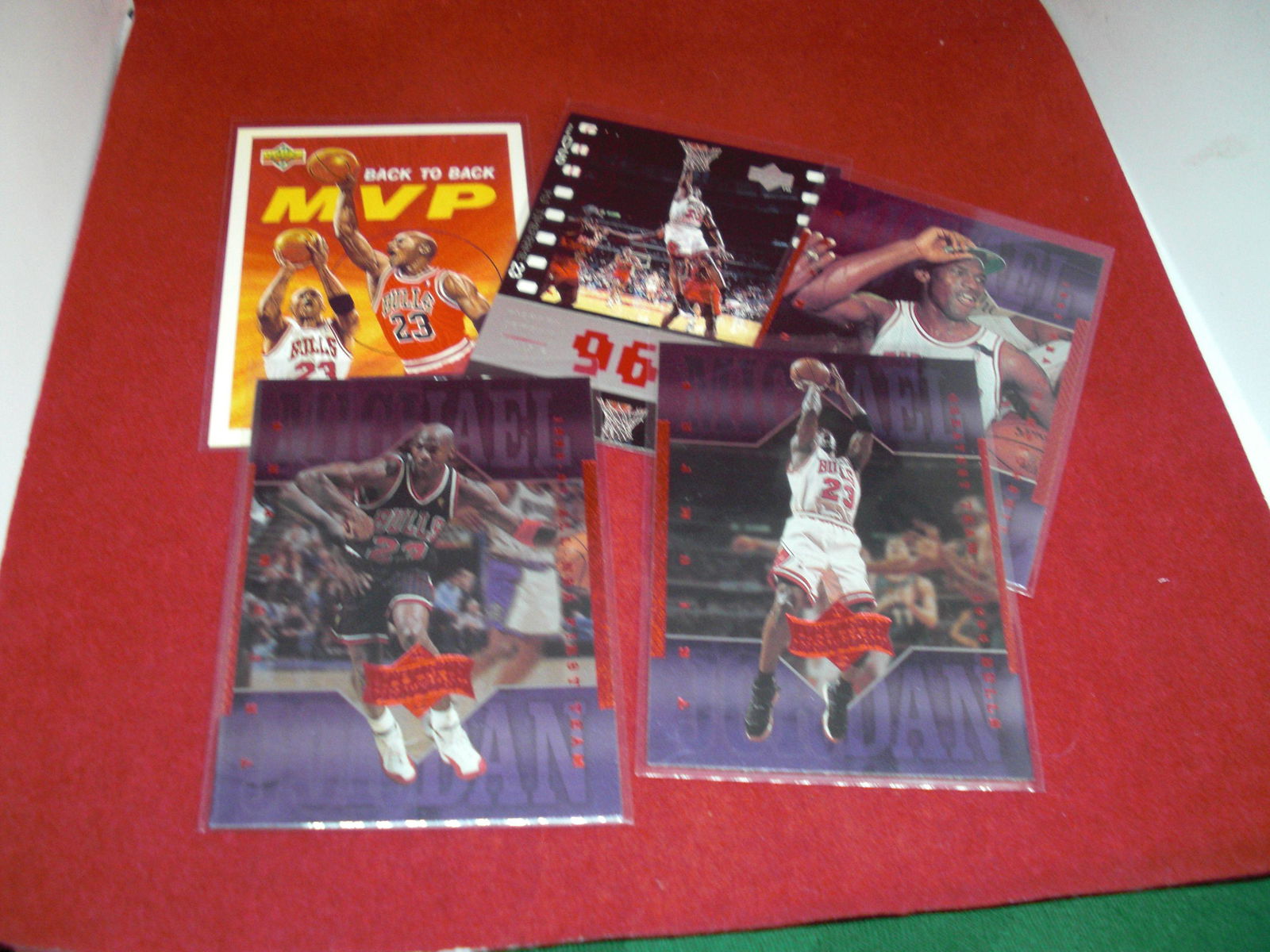 lot of 5 michael jordan cards (1 of 1)