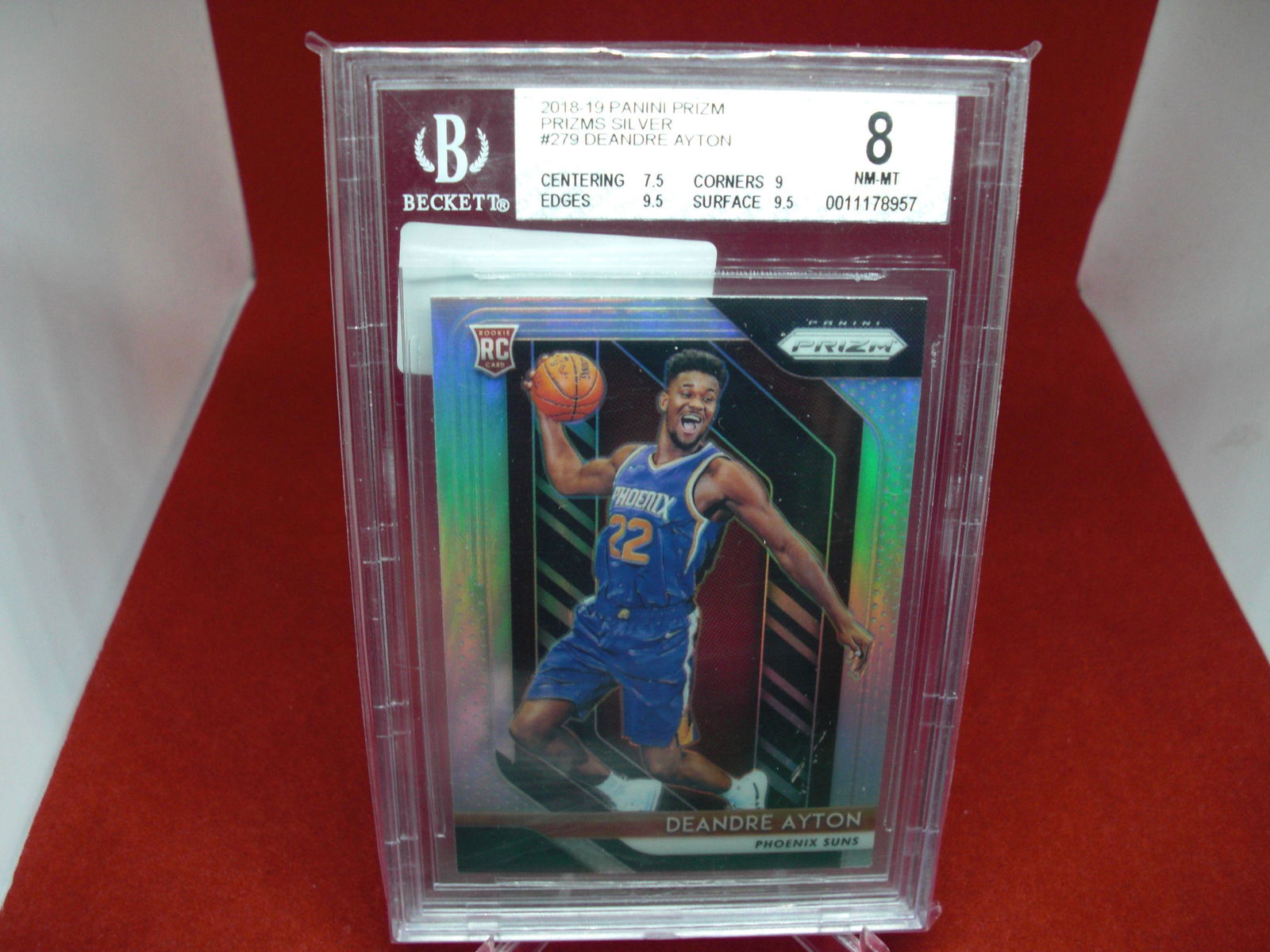 beckett graded 2018/9 deandre ayton rookie mint 8 (1 of 1)