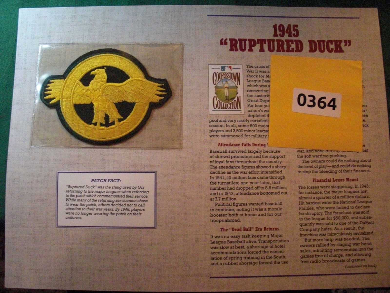 1945 ruptured ducks patch on card (1 of 1)