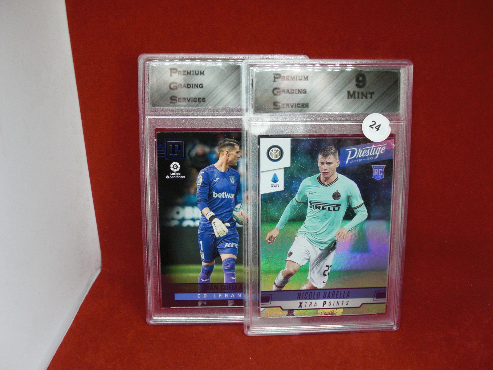 lot of 2 pgs 9 rookie soccer cards (1 of 1)