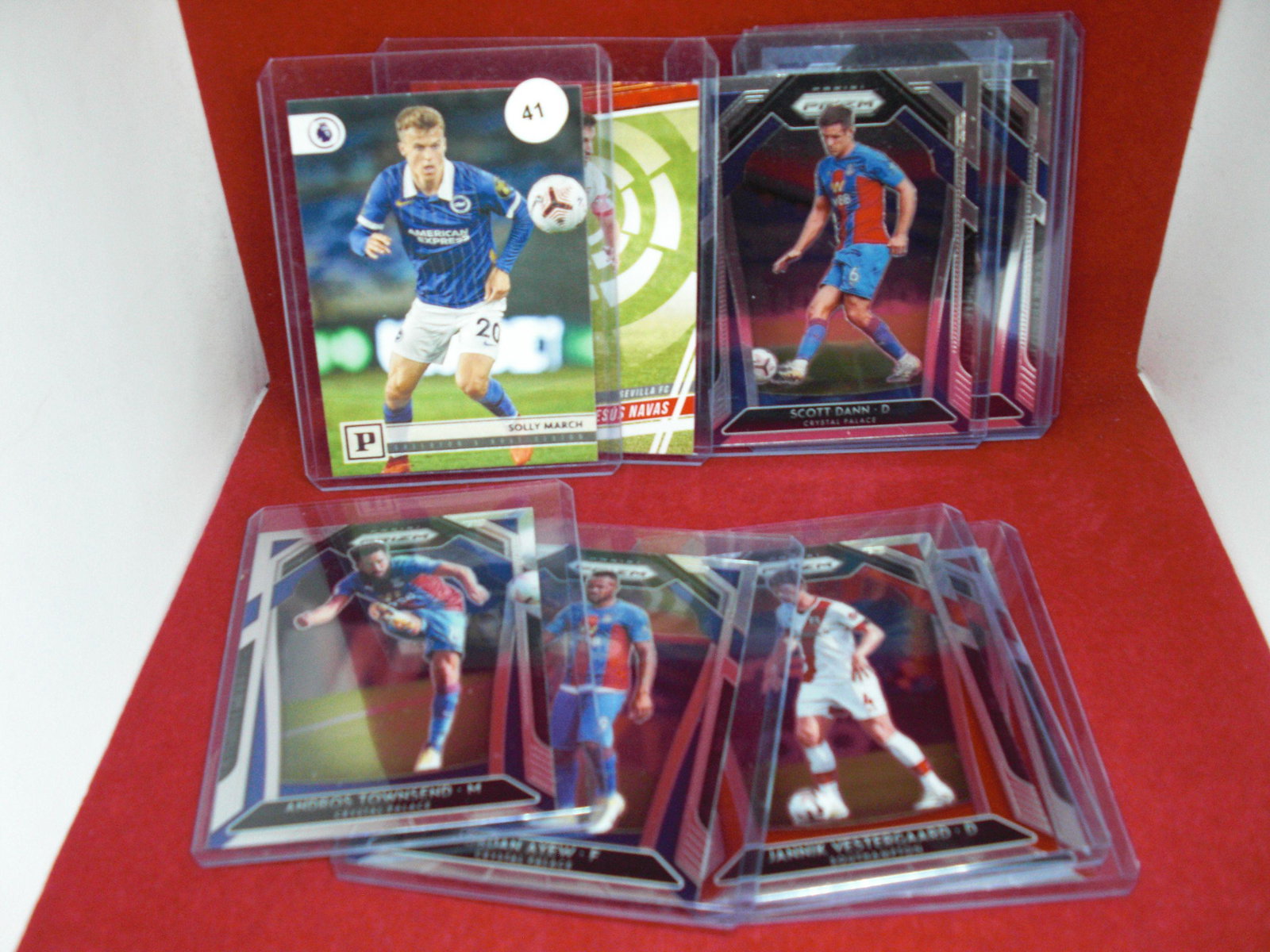 lot of 10 soccer cards: lot of 10 soccer cards