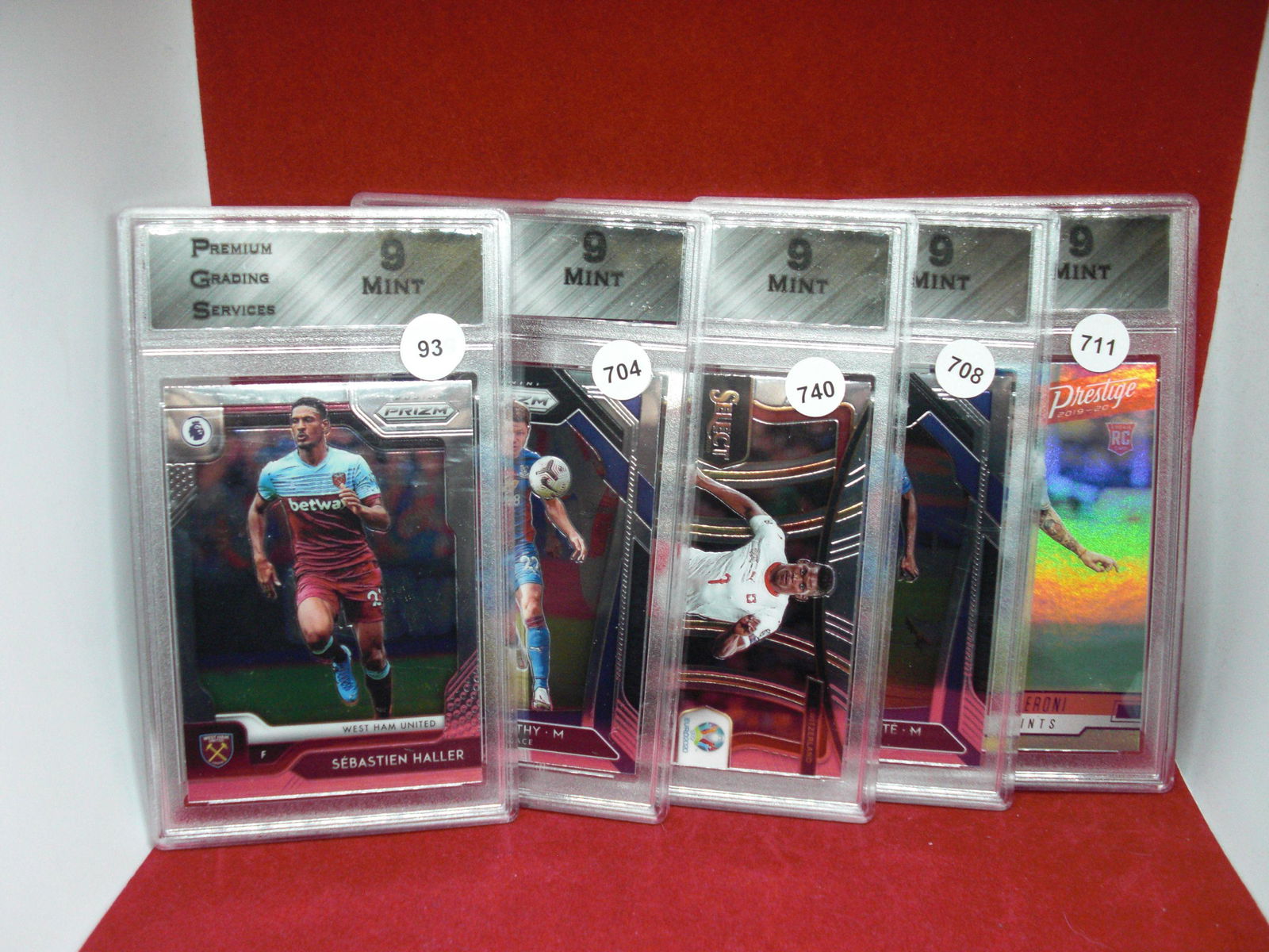 lot of 5 pgs 9 graded soccer cards (1 of 1)