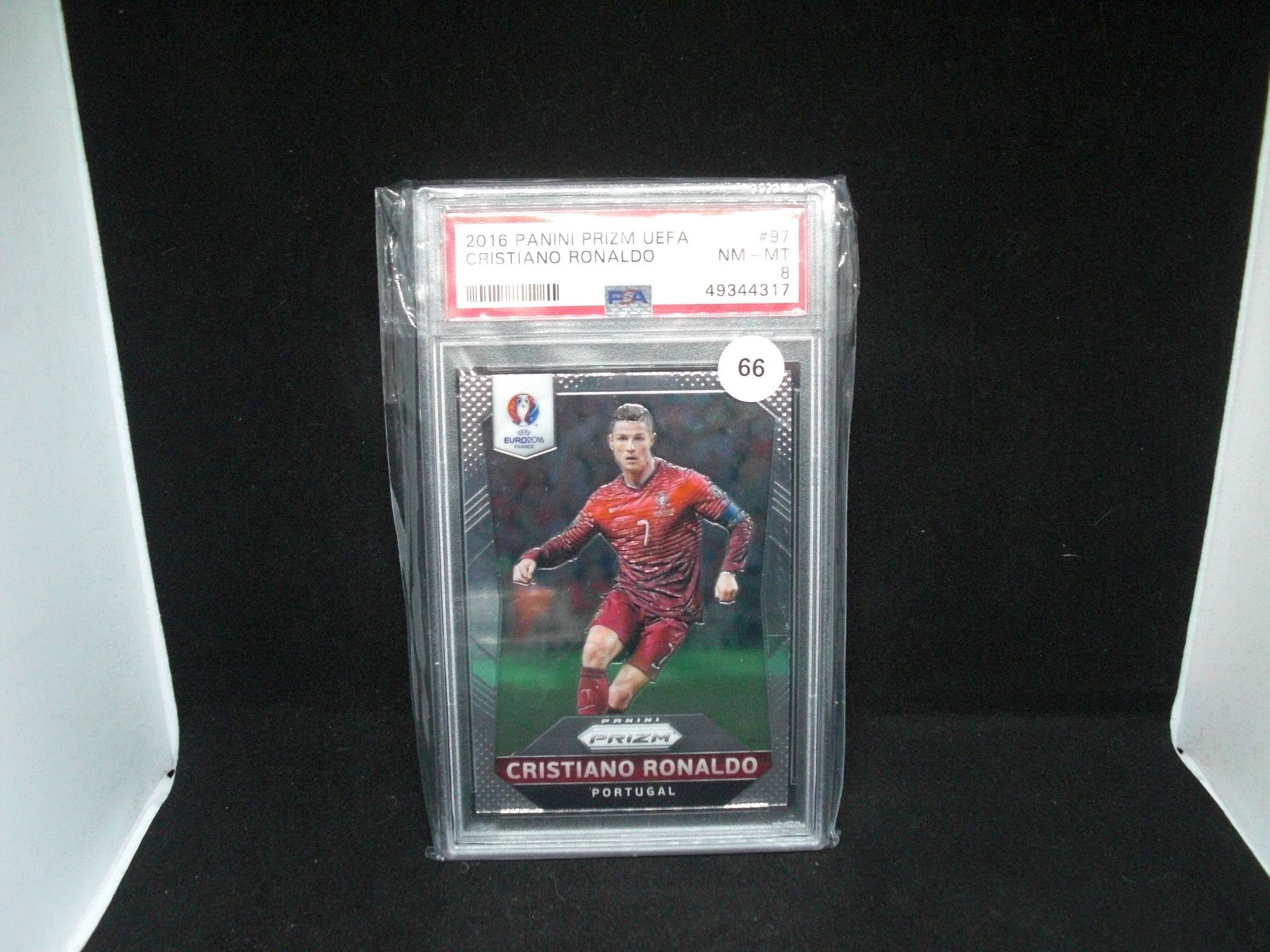 psa 8 cristiano ronaldo 2016 prizm: psa 8 cristiano ronaldo 2016 prizm
