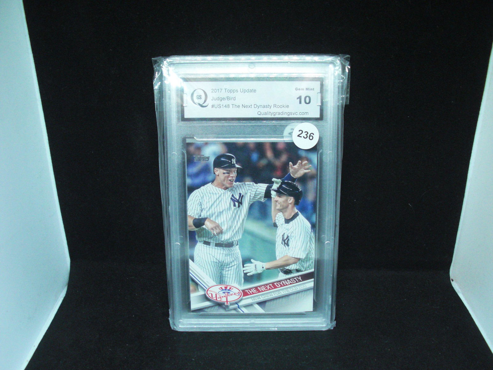 qgs gem 10 aaron judge rookie insert (1 of 1)