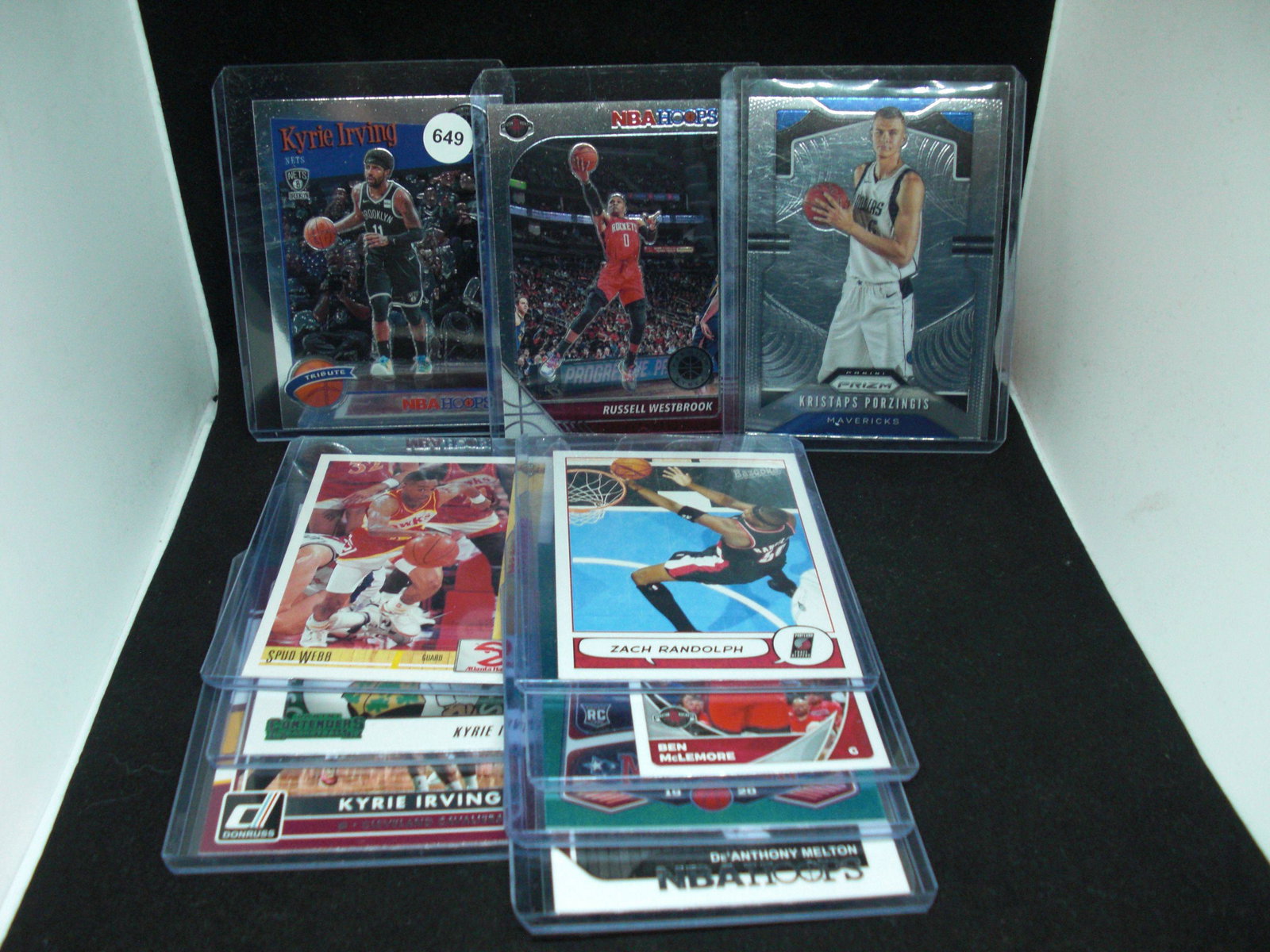 Top 10 basketball cards with Kyrie Irving: in top loaders