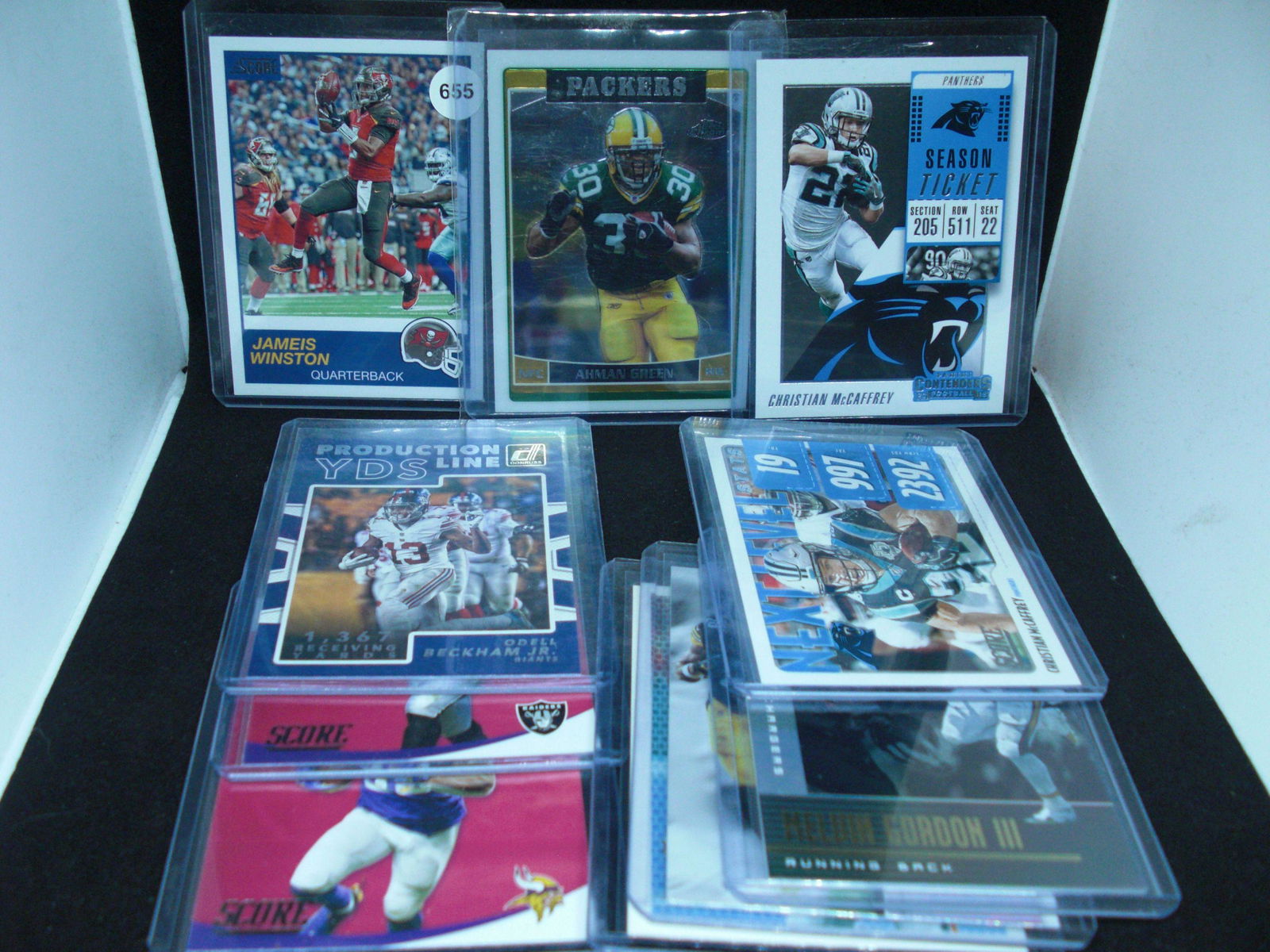 Lot of 10 football cards with Dan Marino (1 of 1)
