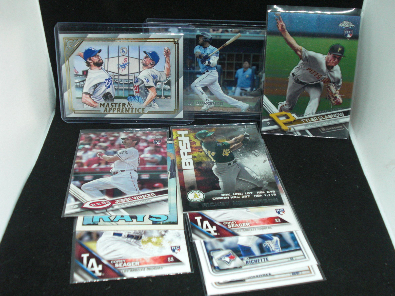lot of 10 baseball cards: with randy arozarena rookie