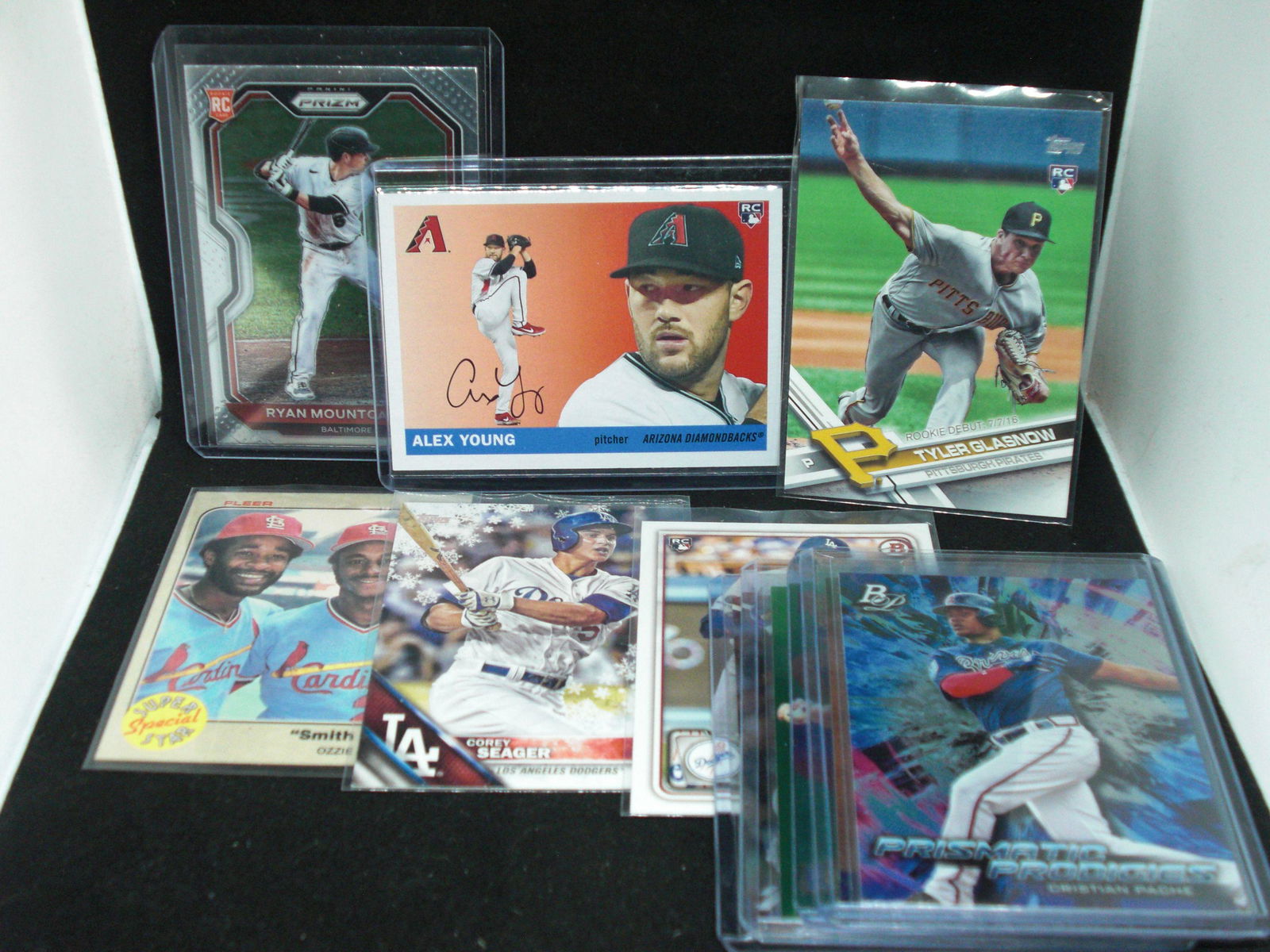 lot of 10 baseball cards (1 of 1)