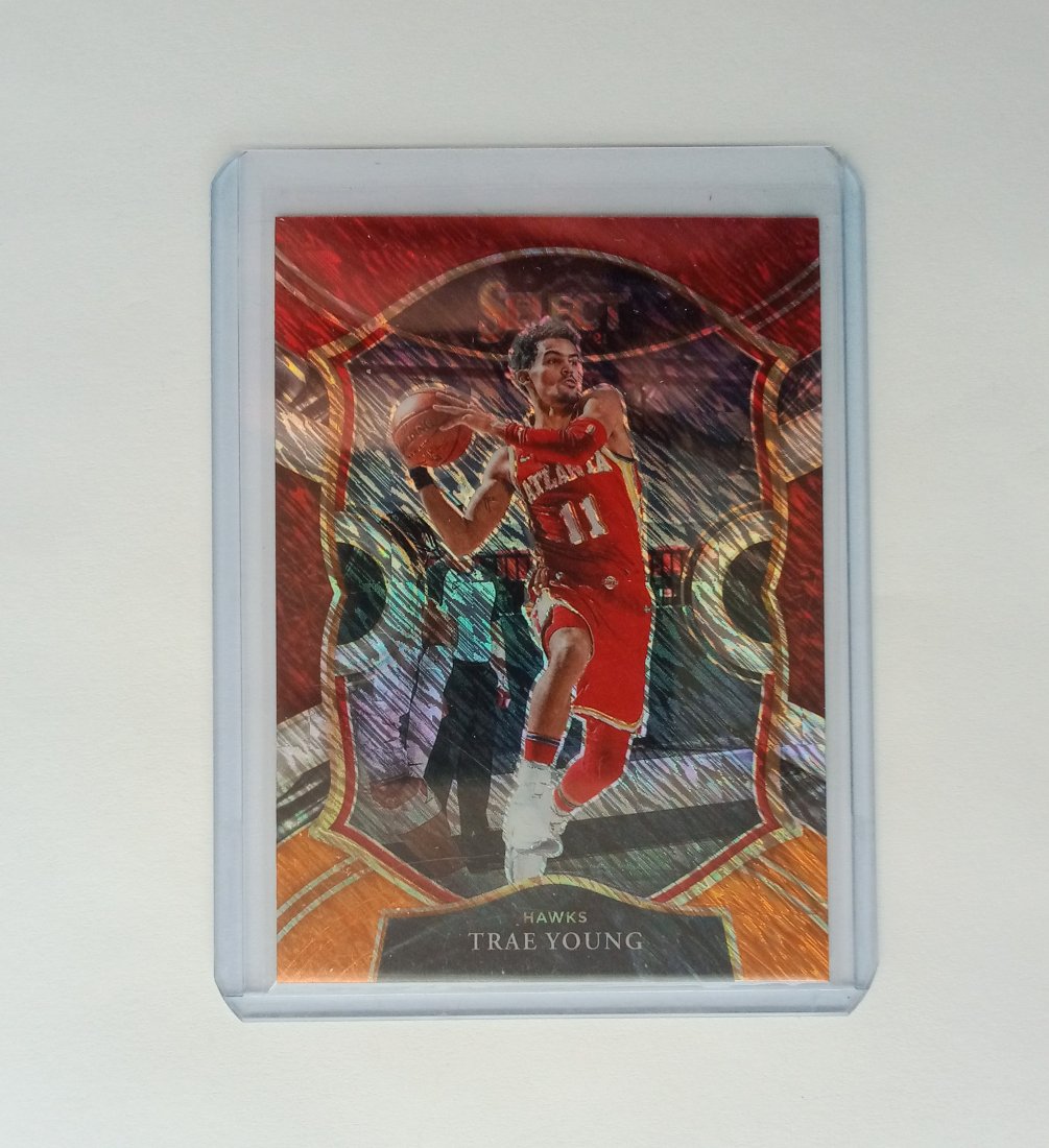 Trae young select shimmer prizm (1 of 1)