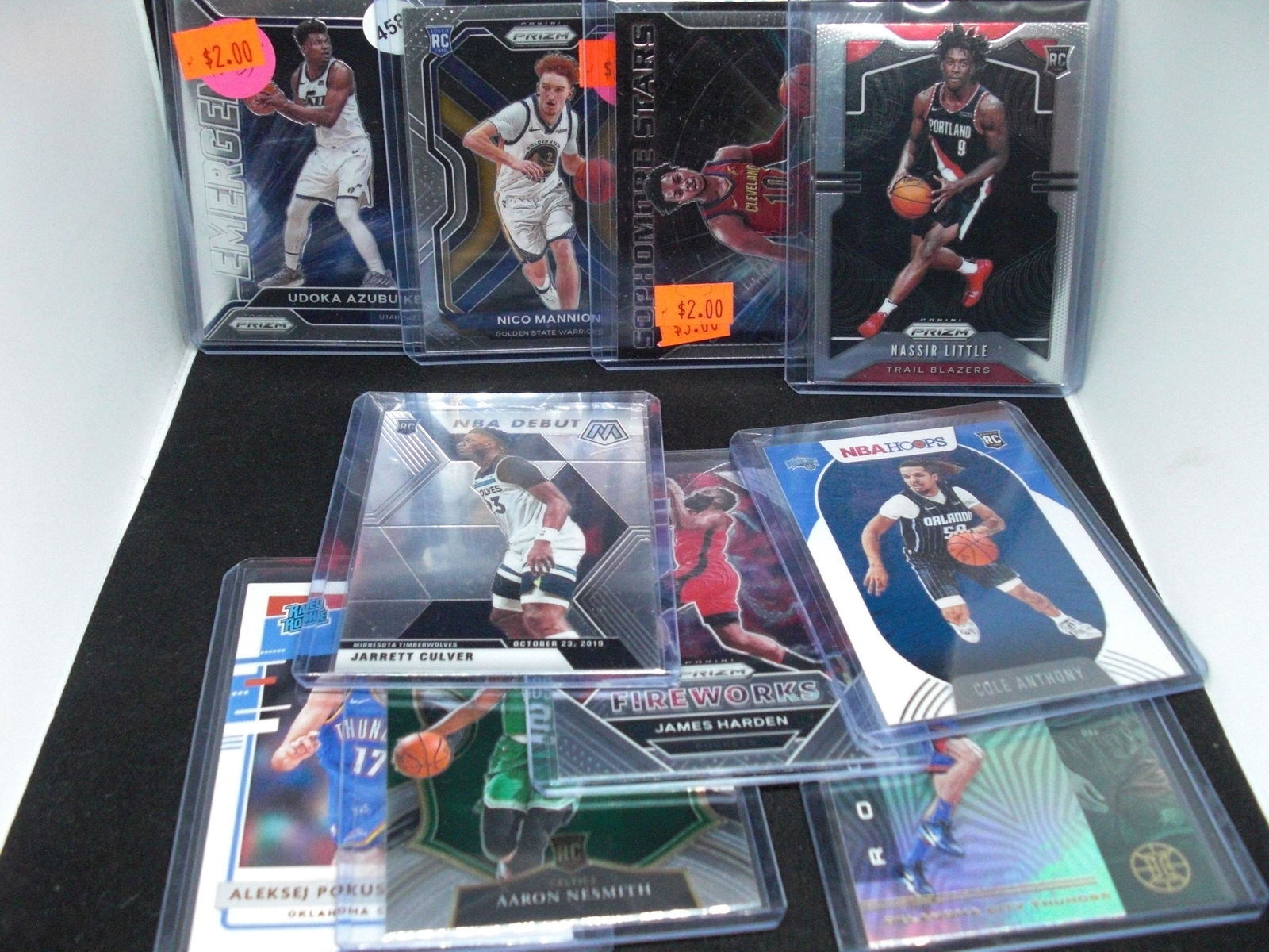 Lot of 10 basketball cards (1 of 1)