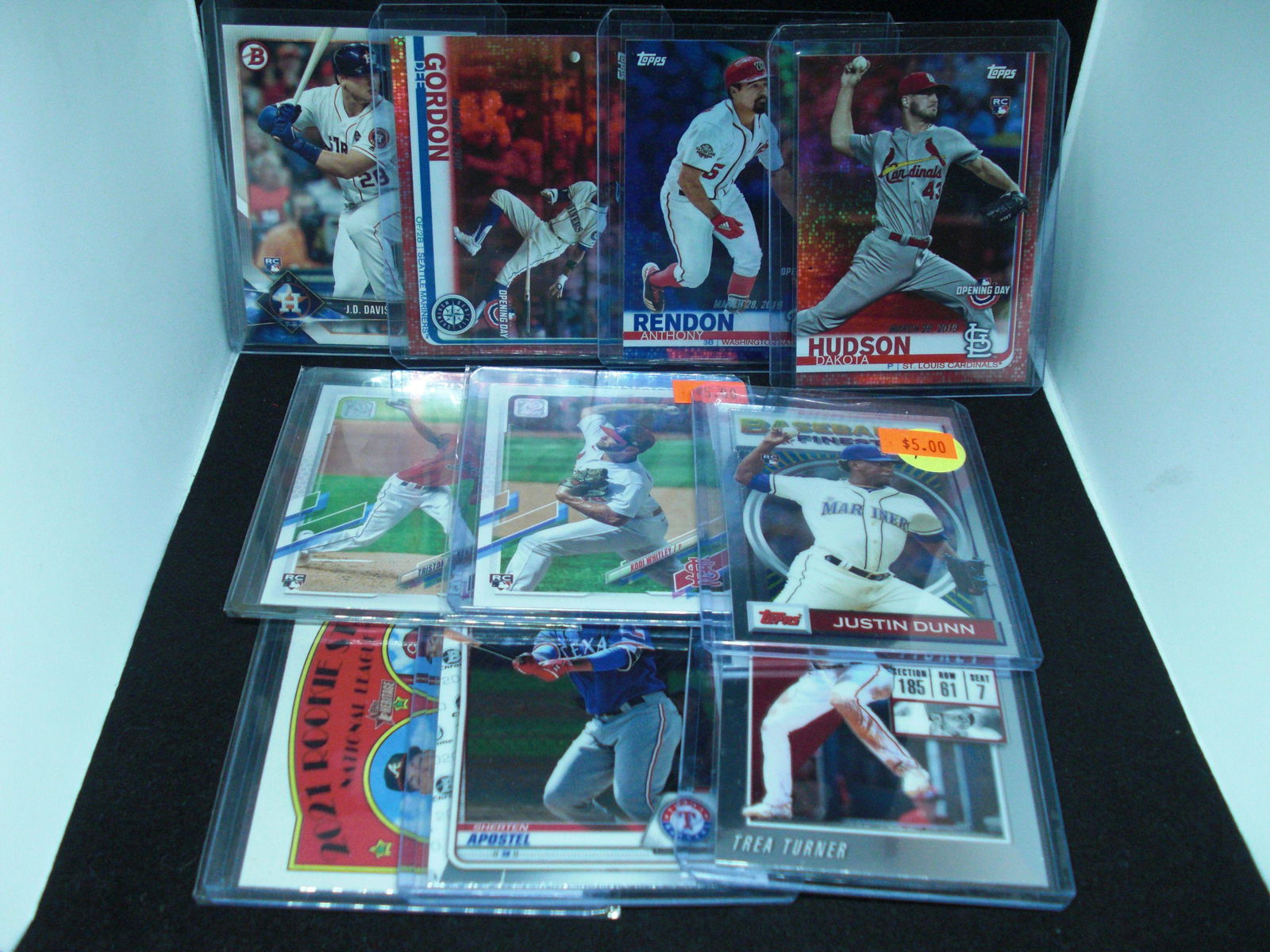Lot of 10 baseball cards (1 of 1)