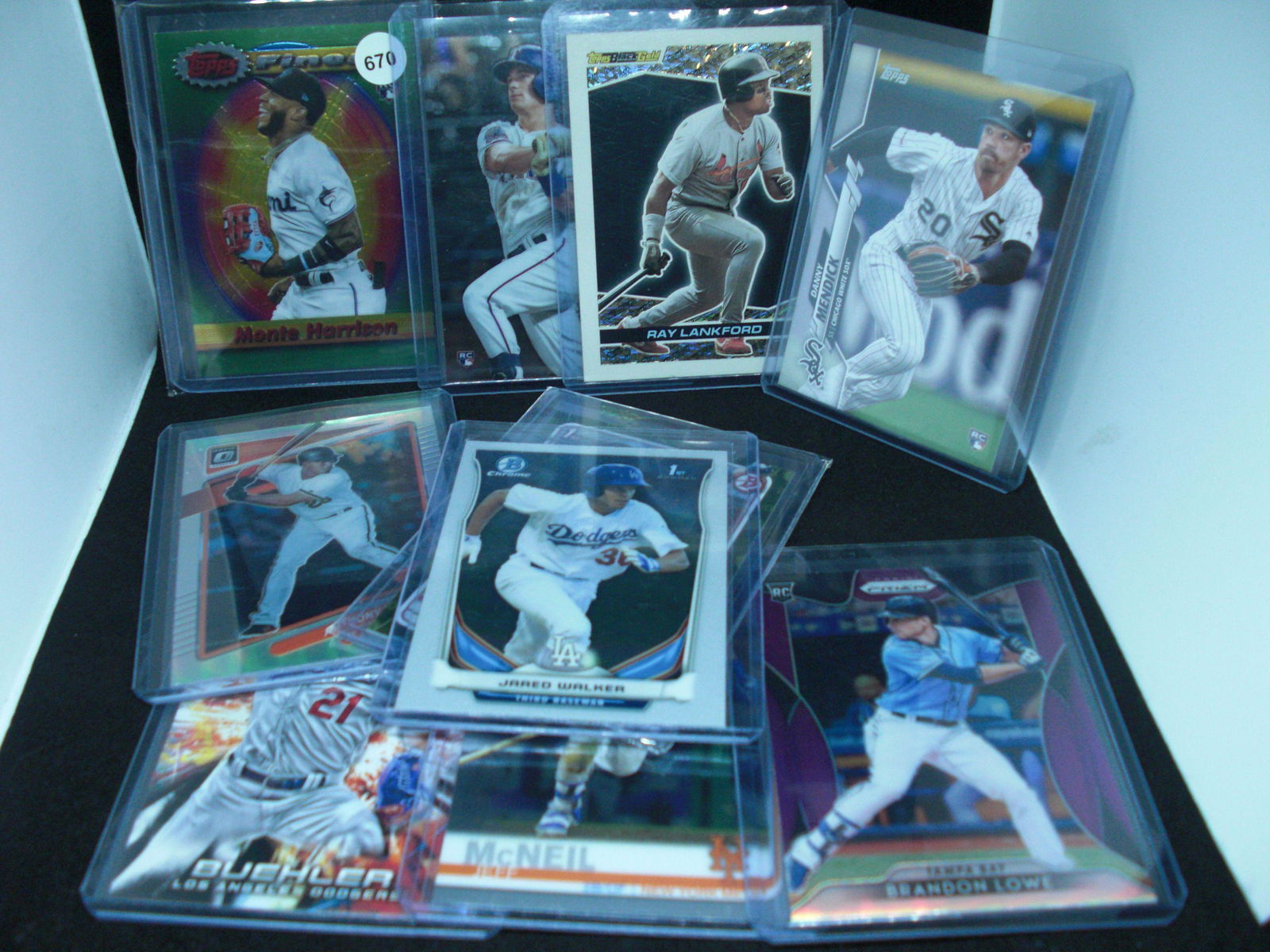 Lot of 10 baseball cards (1 of 1)