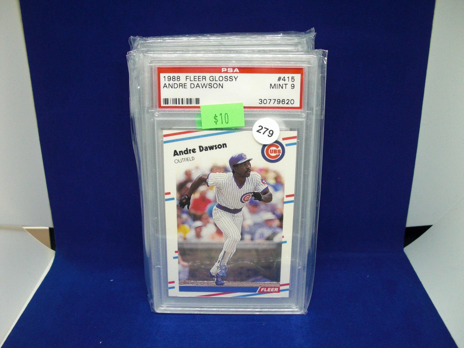 PSA 9 Andre Dawson fleer glossy: graded sports card