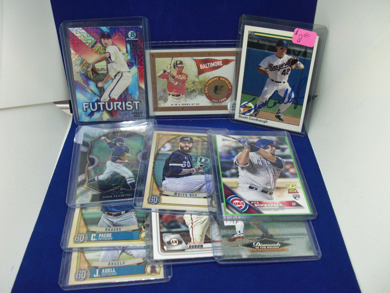 lot of 10 assorted baseball cards (1 of 1)