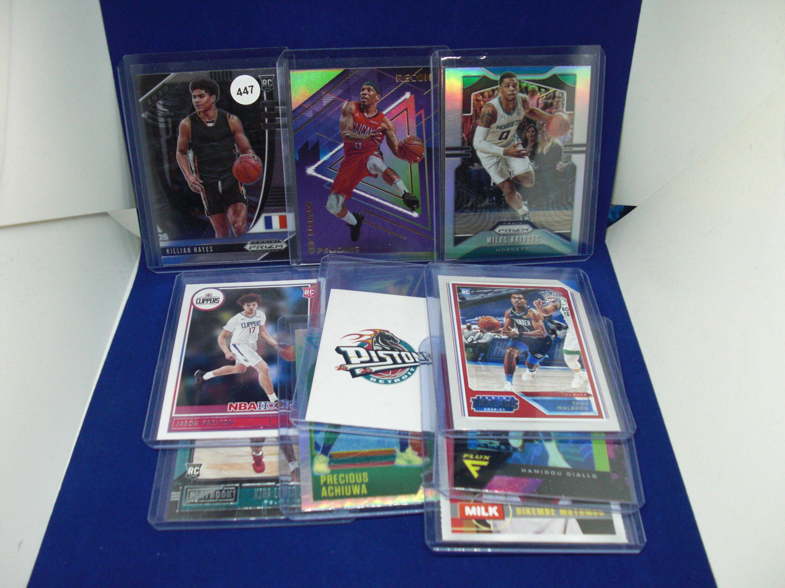lot of 10 basketball cards with killian hayes rc: lot of 10 basketball cards with killian hayes rc
