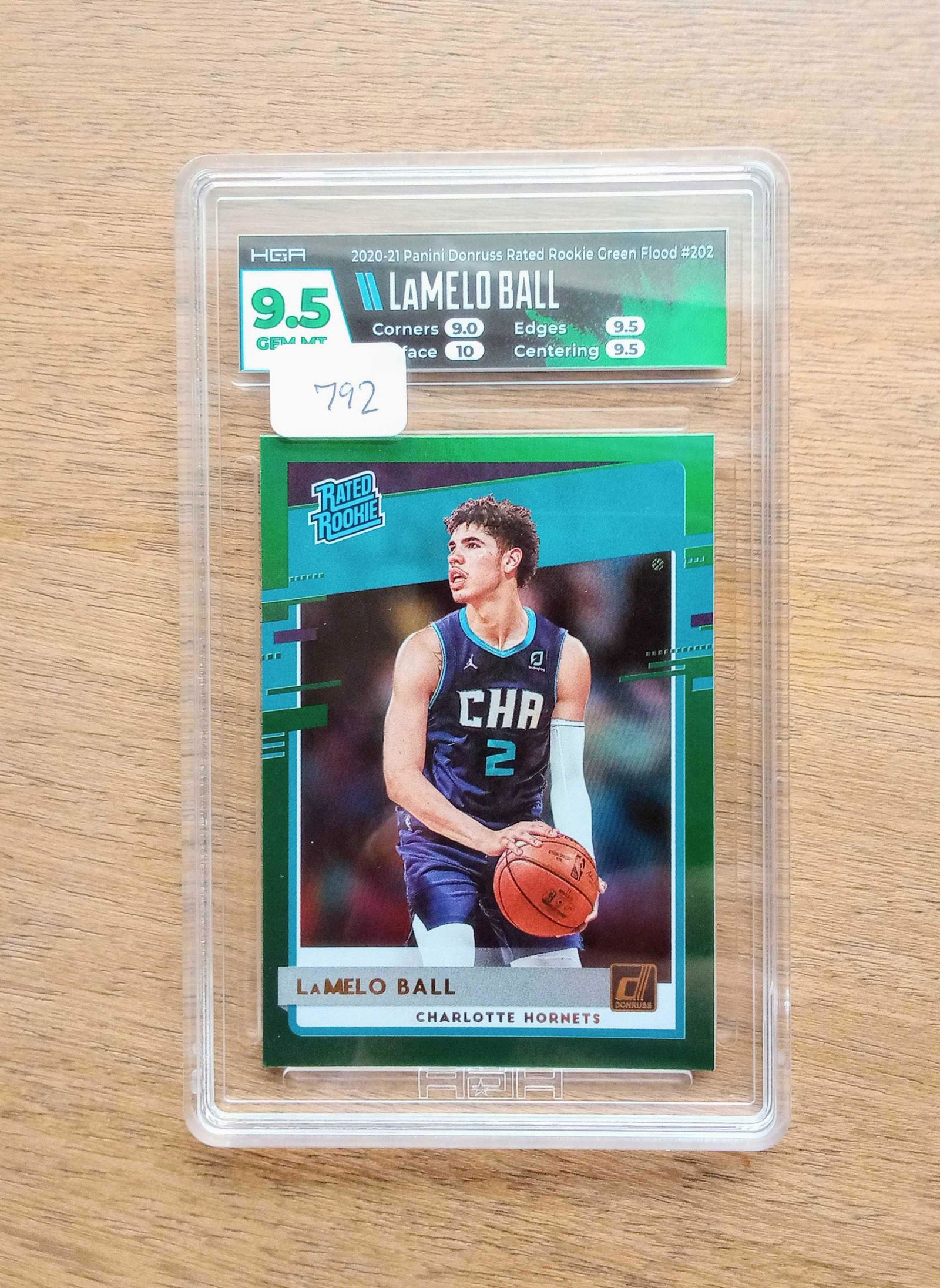 hga 9.5 graded lamelo ball green flood rated rookie (1 of 1)