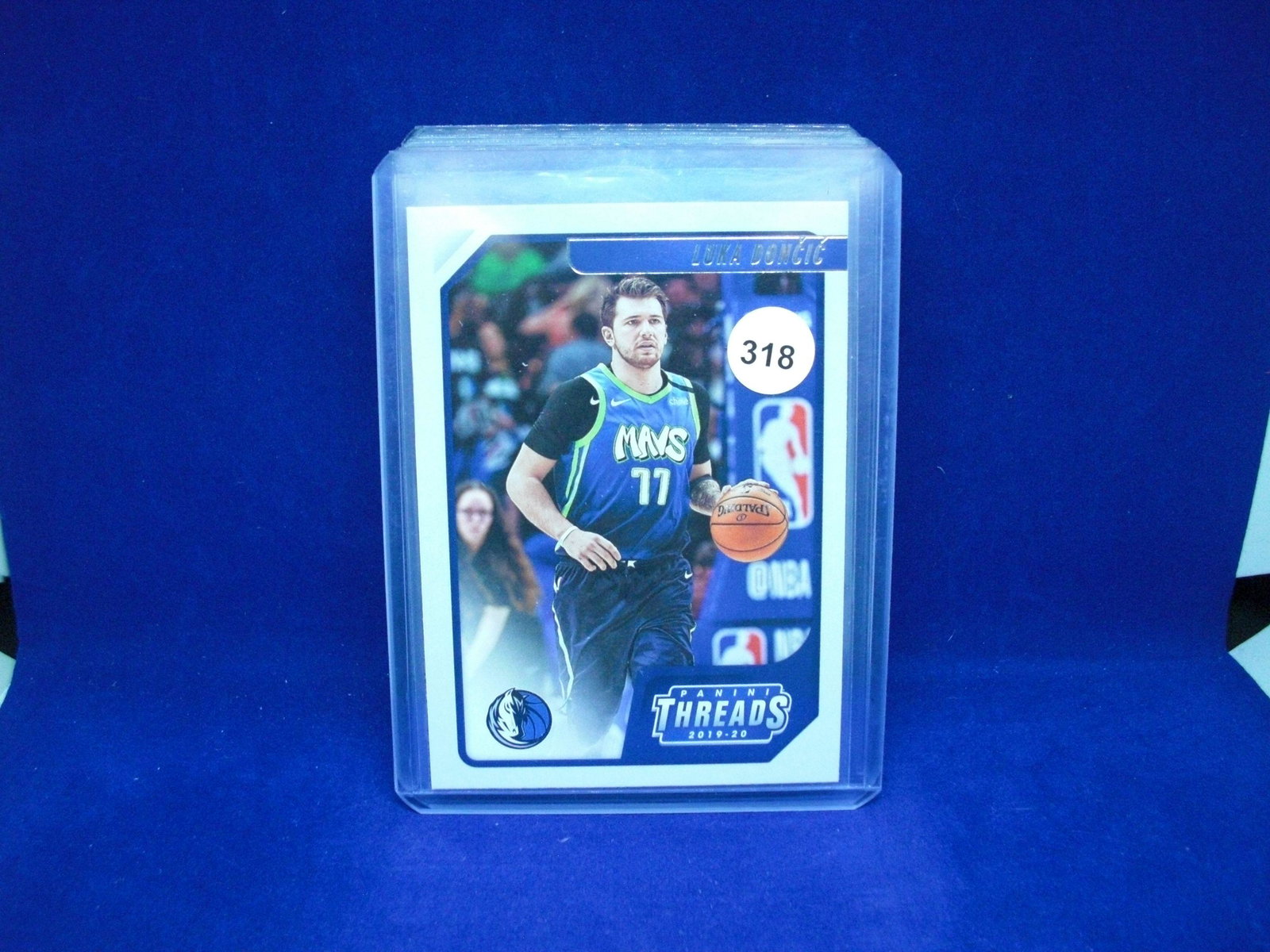luka doncic panini threads (1 of 1)