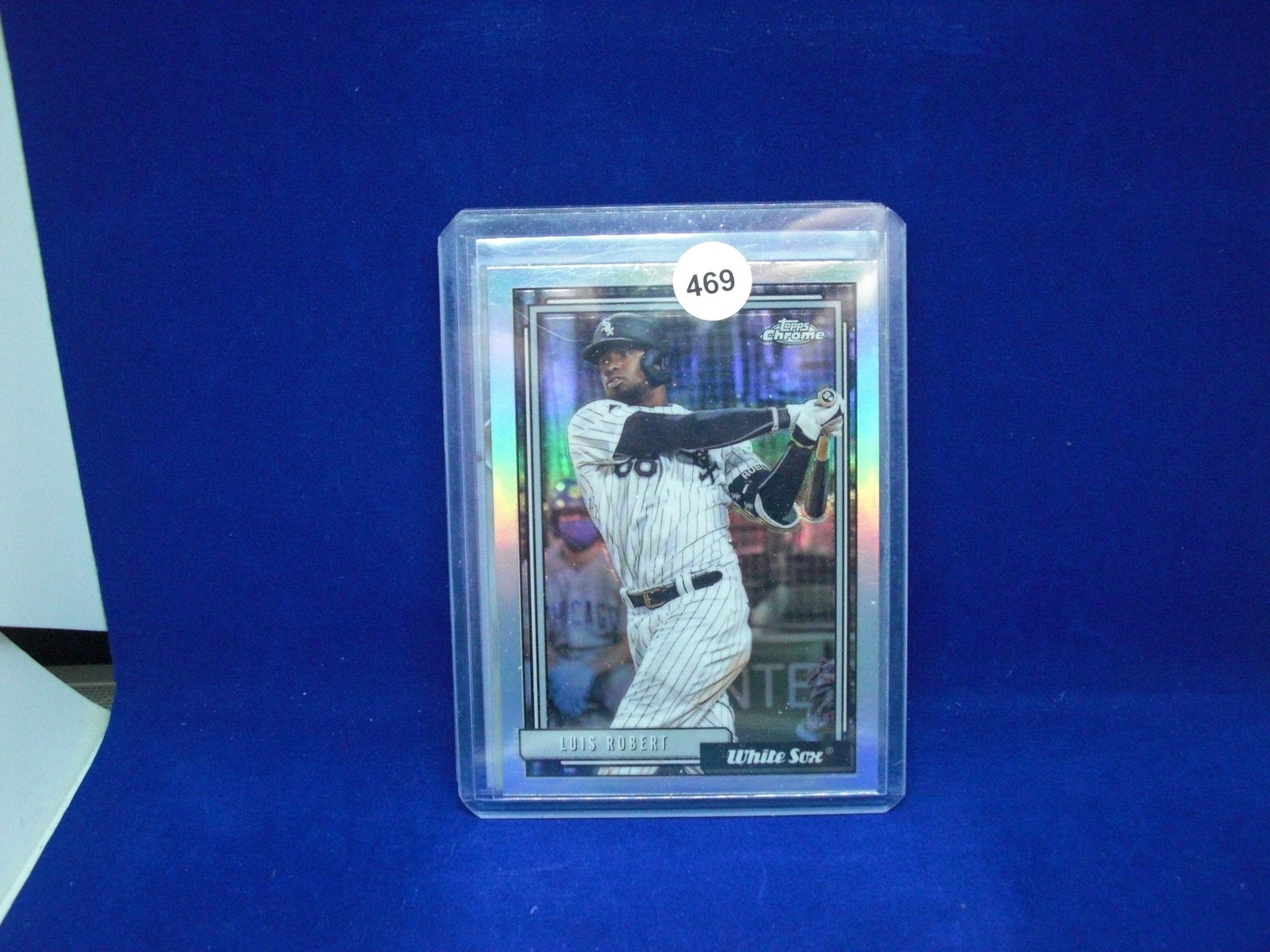luis robert topps chrome refractor (1 of 1)