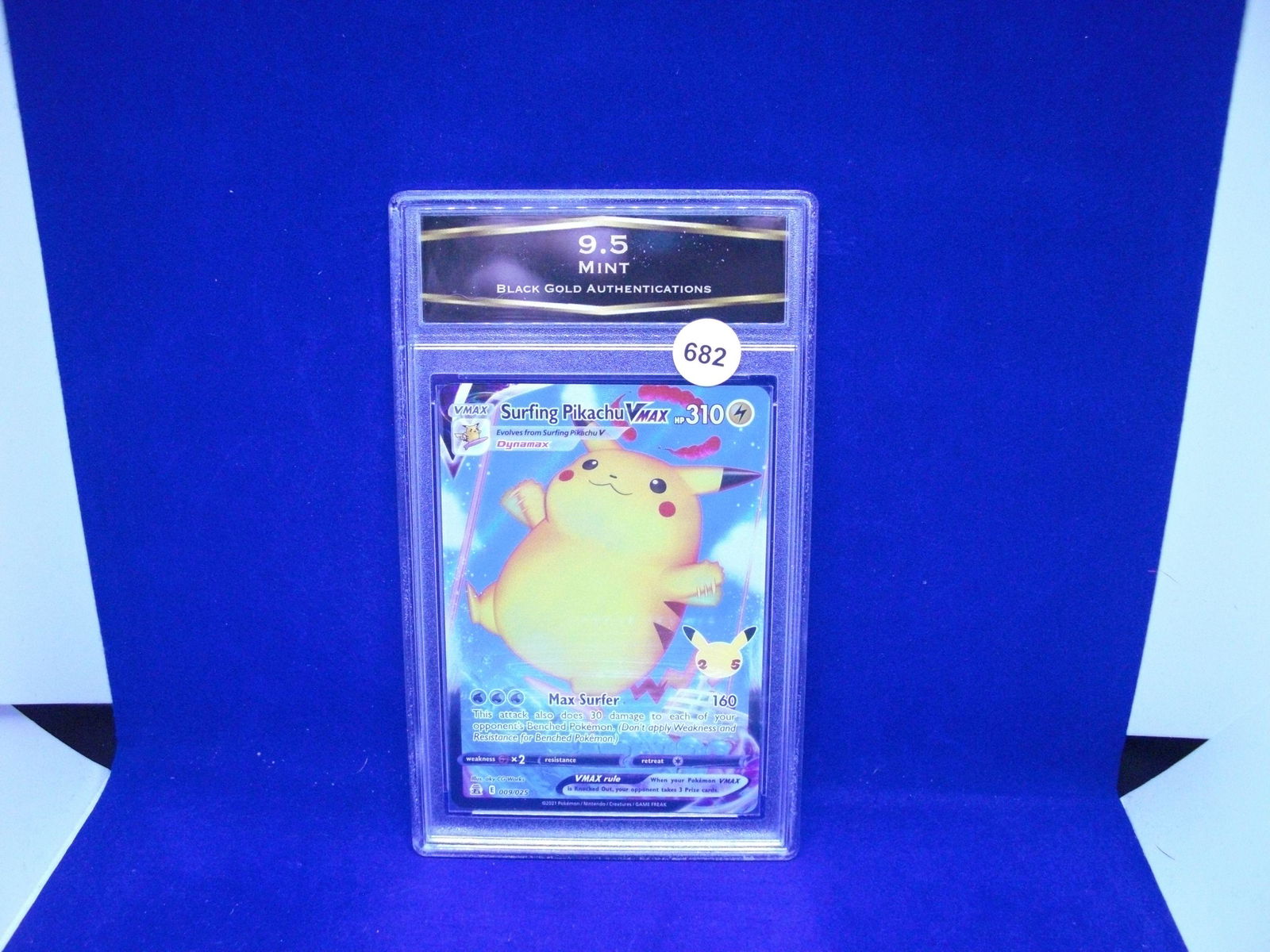 bga 9.5 surfing pikachu vmax (1 of 1)