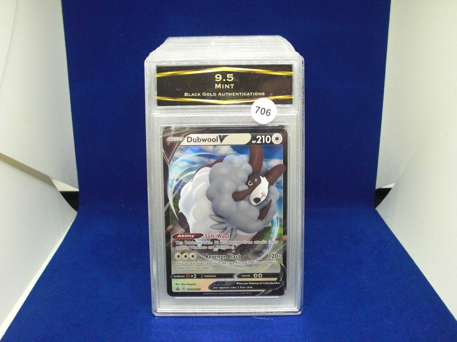 bga 9.5 dubwool v pokemon (1 of 1)