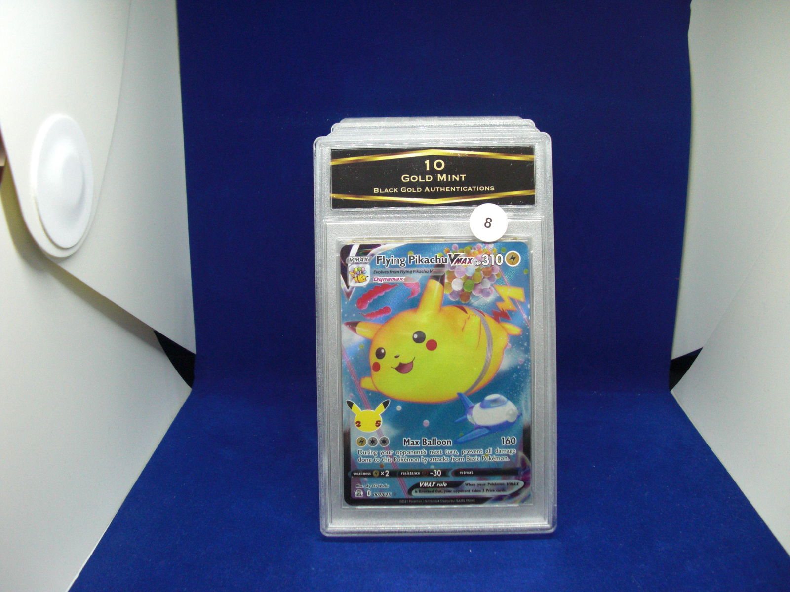 BGA 10 gold mint Flying Pikachu vmax (1 of 1)