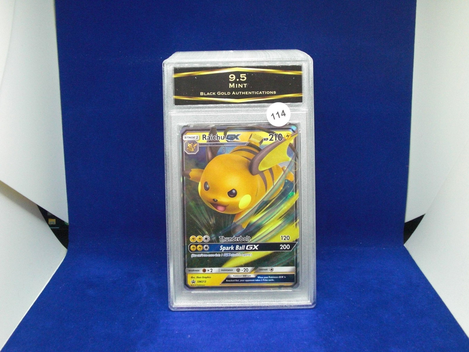 BGA 9.5 mint raichu gx pokemon: BGA 9.5 mint raichu gx pokemon
