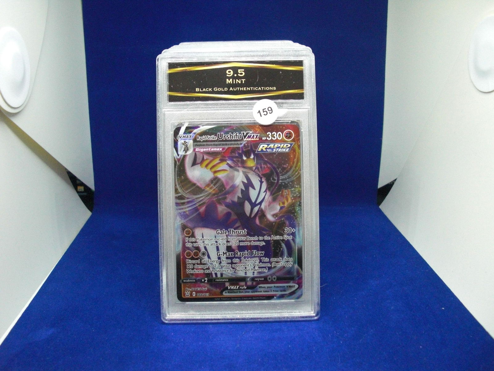 BGA 9.5 mint urshifu vmax pokemon card (1 of 1)