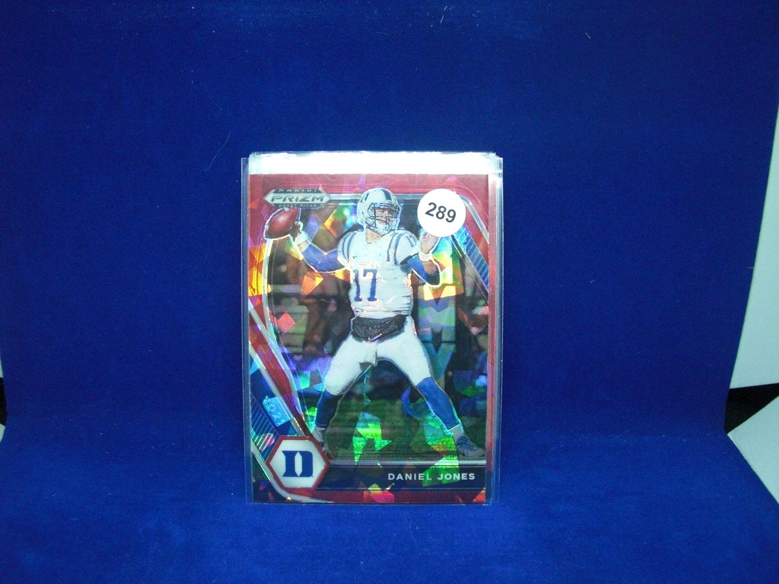 panini prizm dp daniel jones red cracked ice (1 of 1)