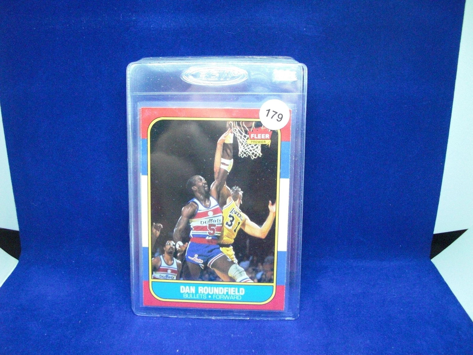 1986 fleer basketball Dan roundfield (1 of 1)