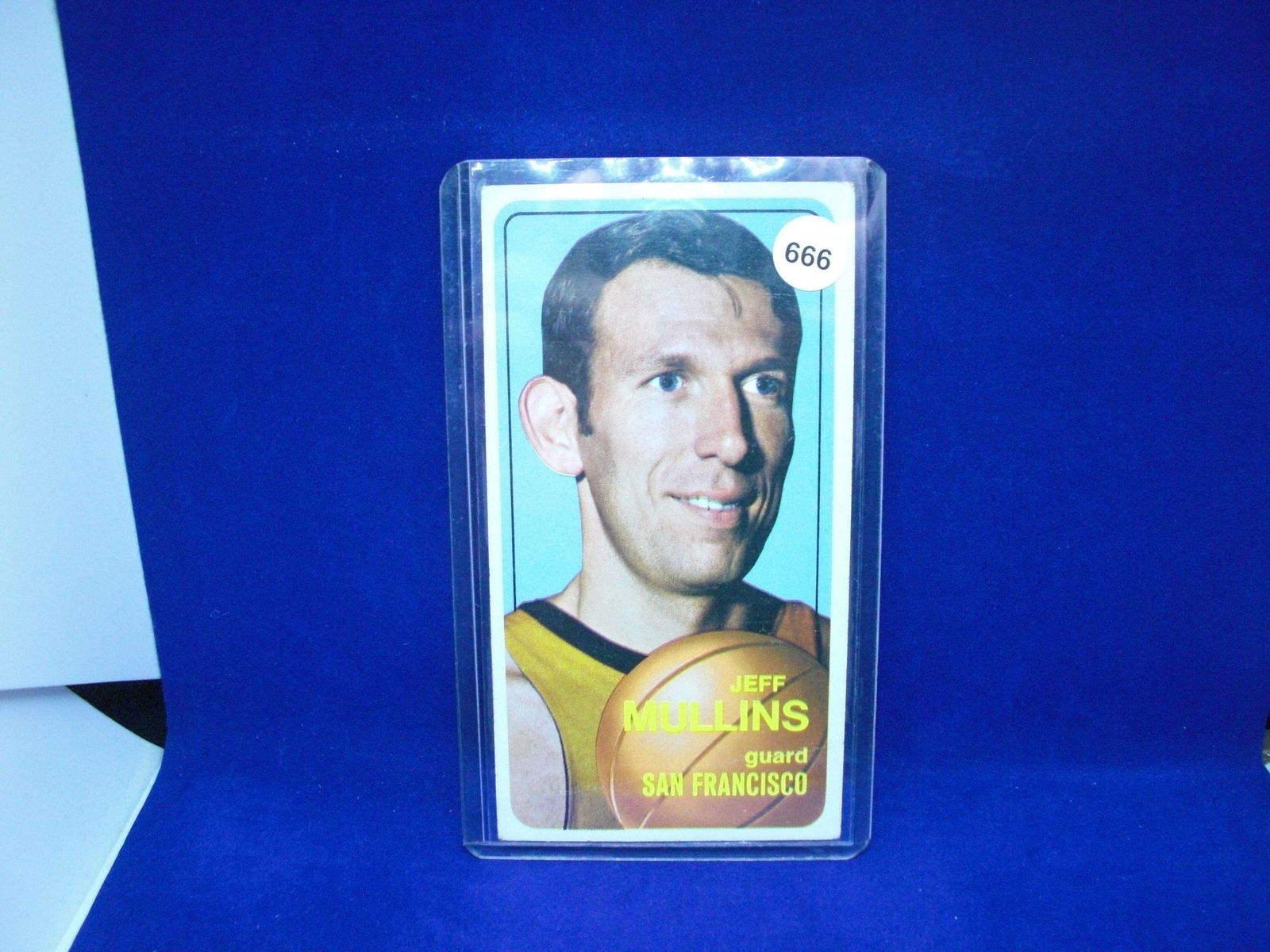 1970 tall boy Jeff Mullins (1 of 1)