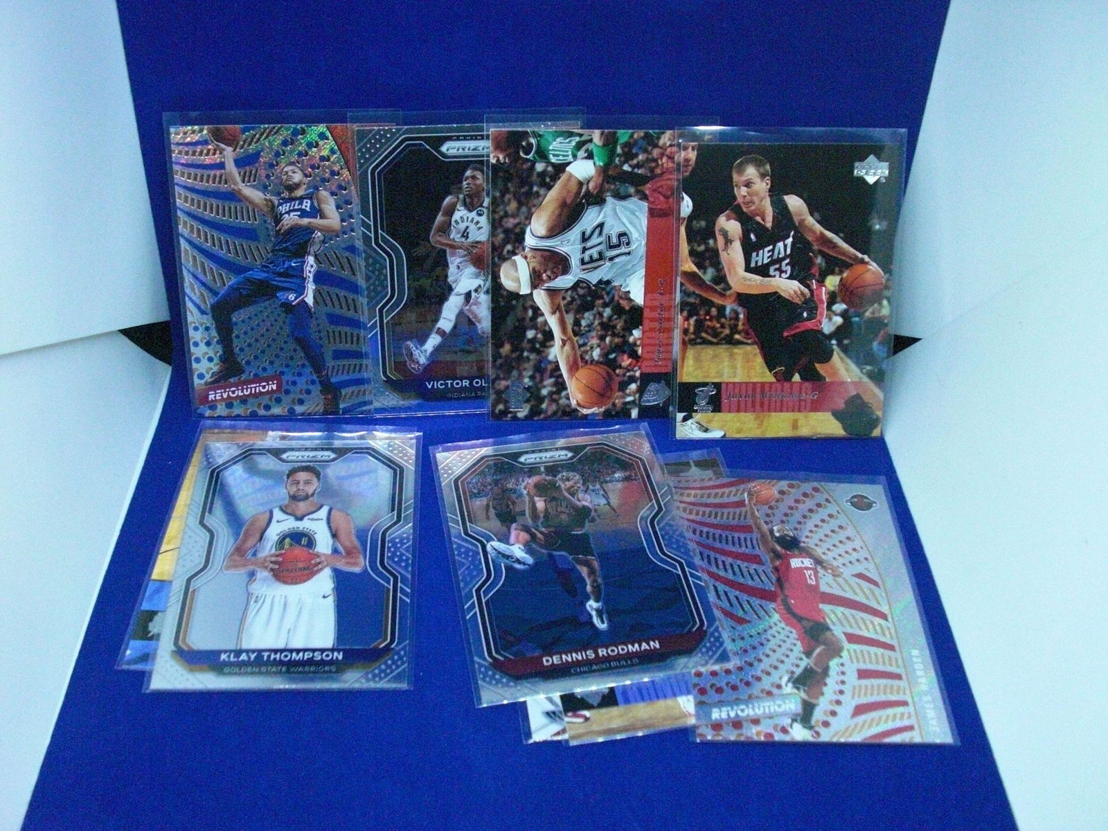 Lot of 10 basketball cards with Ben Simmons (1 of 1)