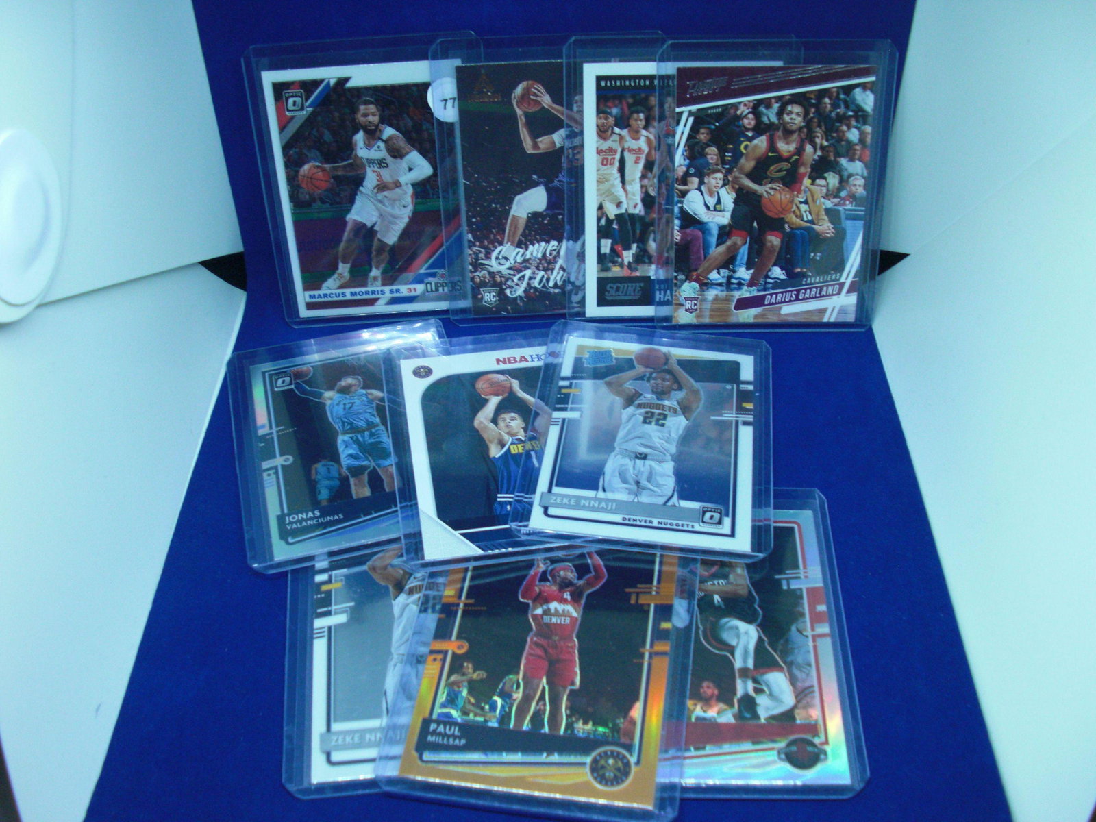 lot of 10 basketball cards with Marcus Morris optic: lot of 10 basketball cards with Marcus Morris optic