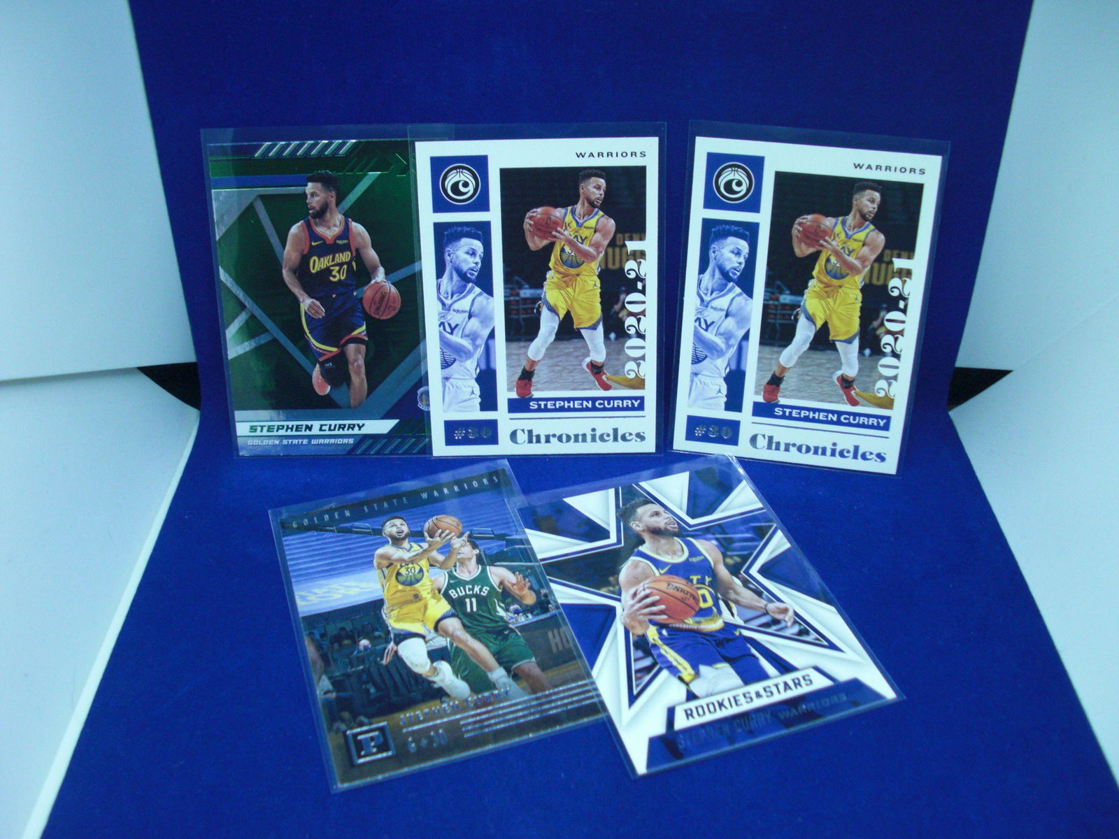 Lots of five Steph Curry cards (1 of 1)