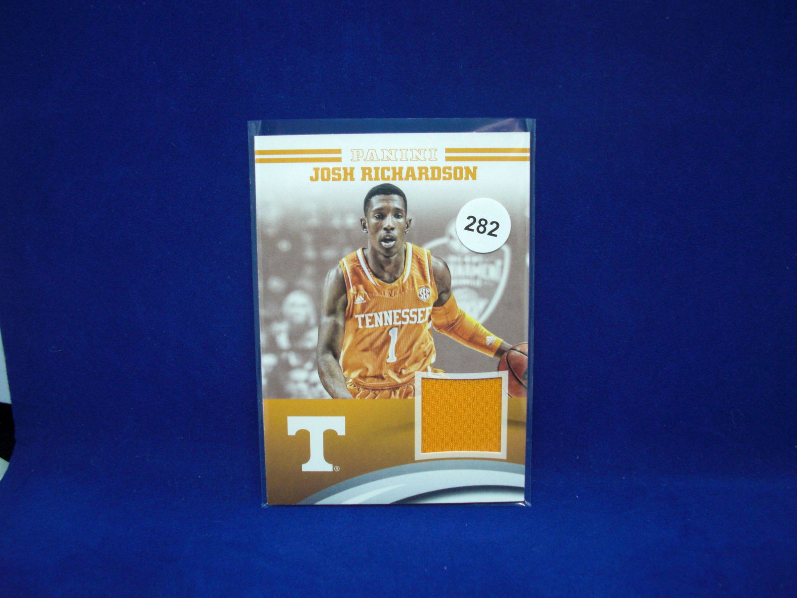 Josh Richardson Tennessee jersey card (1 of 1)