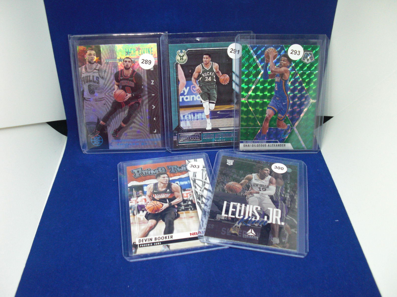 lot of 5 hoops cards with devin booker (1 of 1)