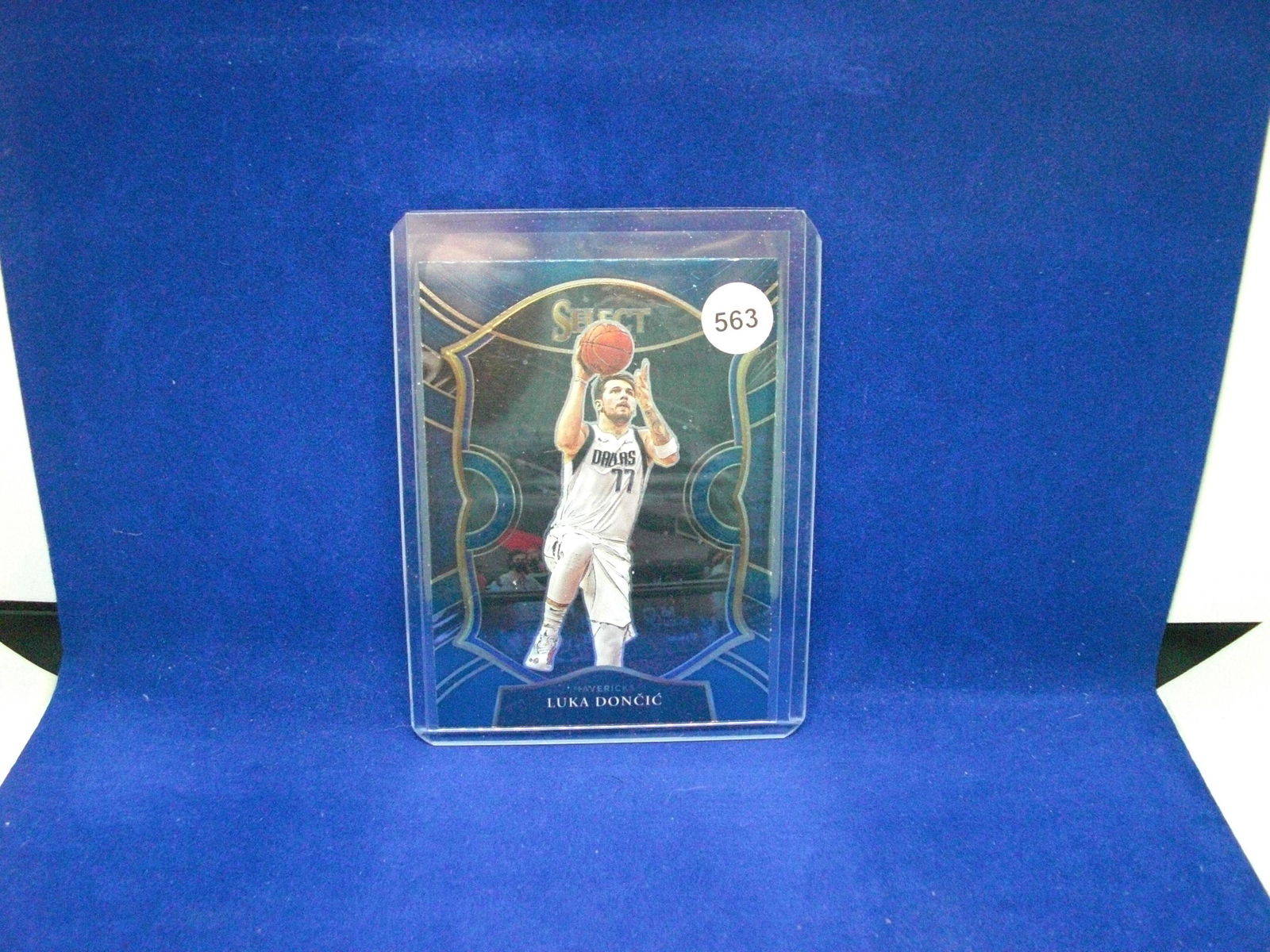 luka doncic select blue retail (1 of 1)