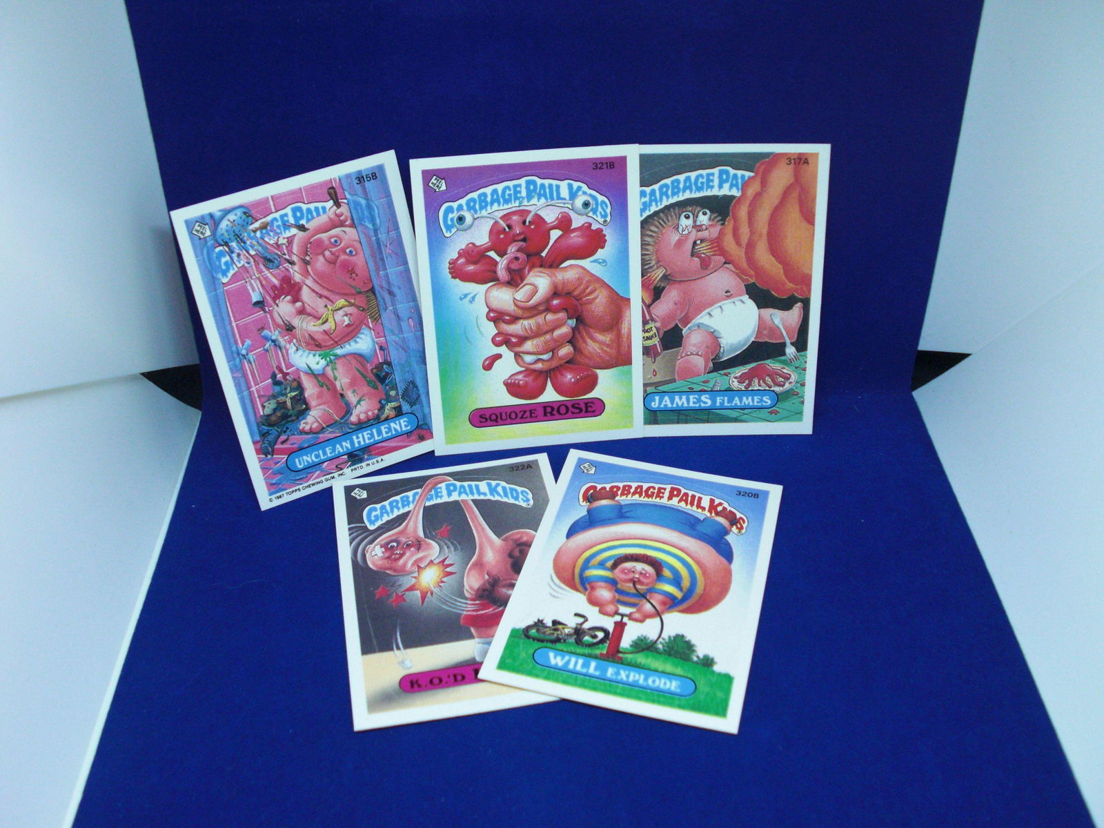 lot of 5 assorted garbage pail kids cards: lot of 5 assorted garbage pail kids cards