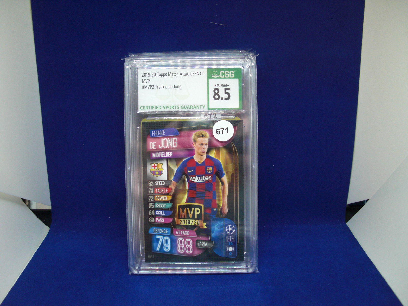 CSG graded 8.5 frenkie dejong soccer card (1 of 1)